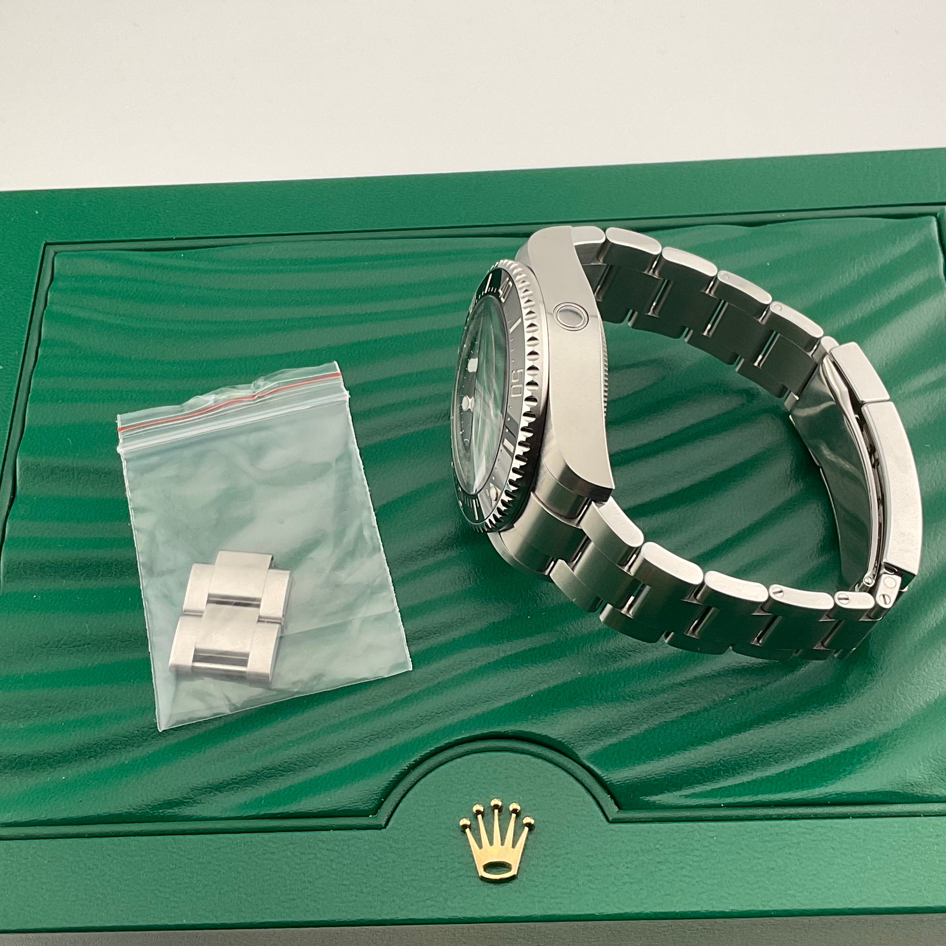 Rolex Seadweller Deepsea Cameron | 126660 | 2020 | Full Set