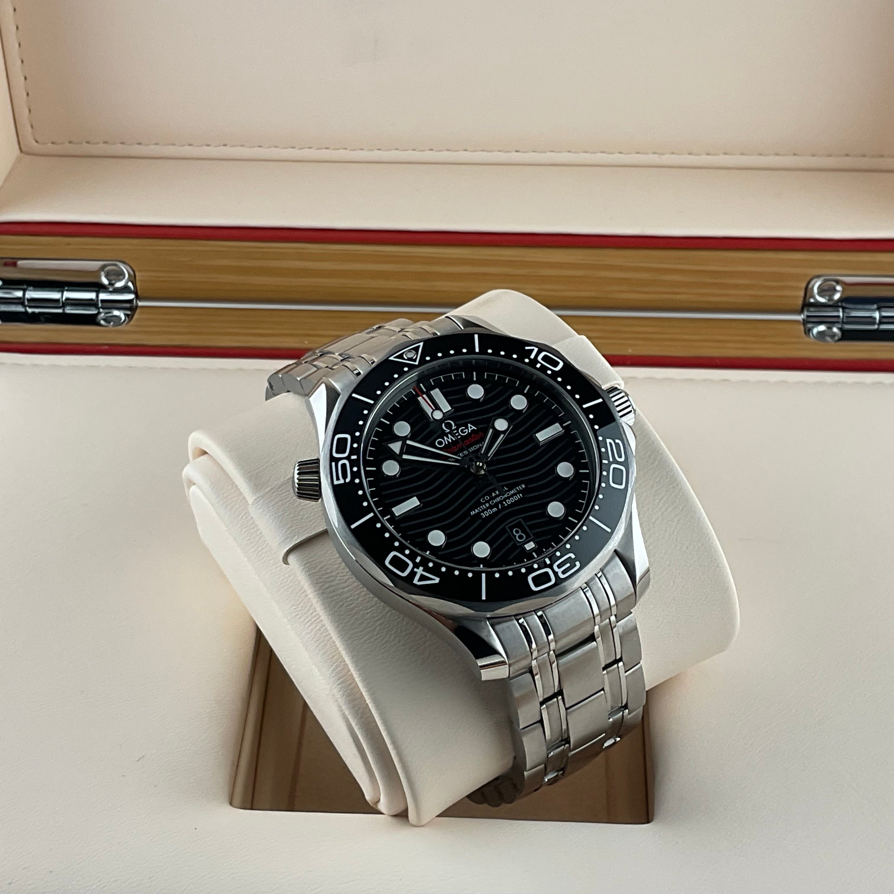 Omega Seamaster Diver 300M | 210.30.42.20.01.001 | 2025