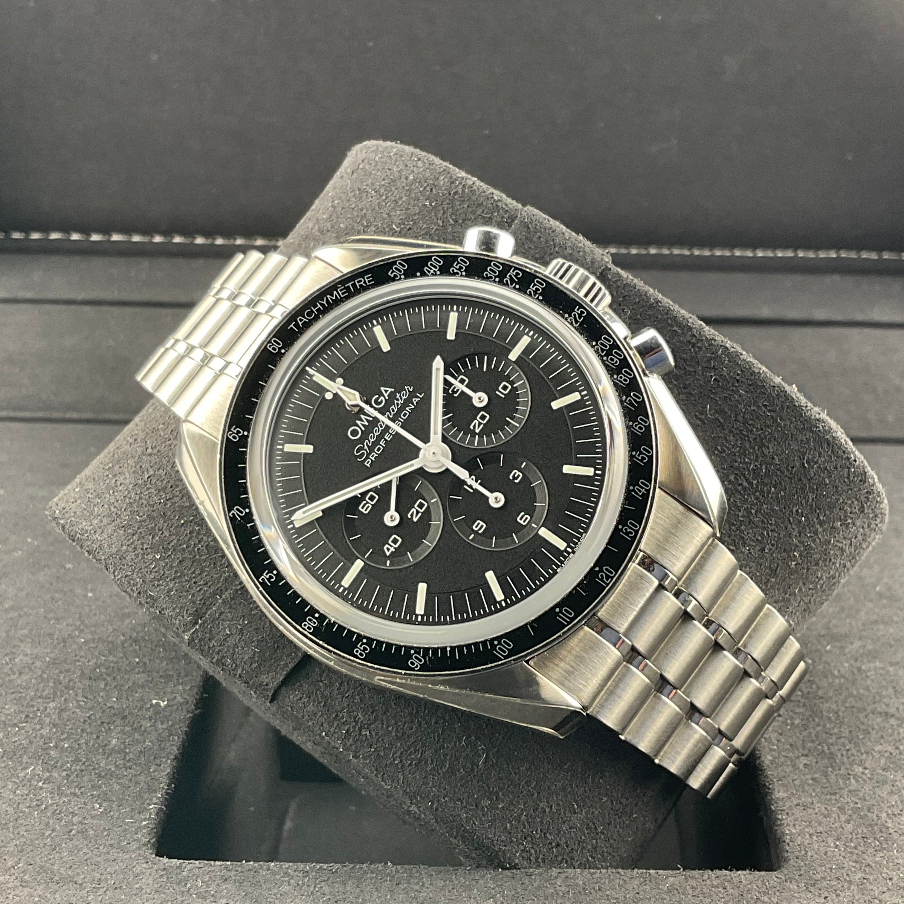 Omega Speedmaster Moonwatch Saphir | 310.30.42.50.01.002 | 2023