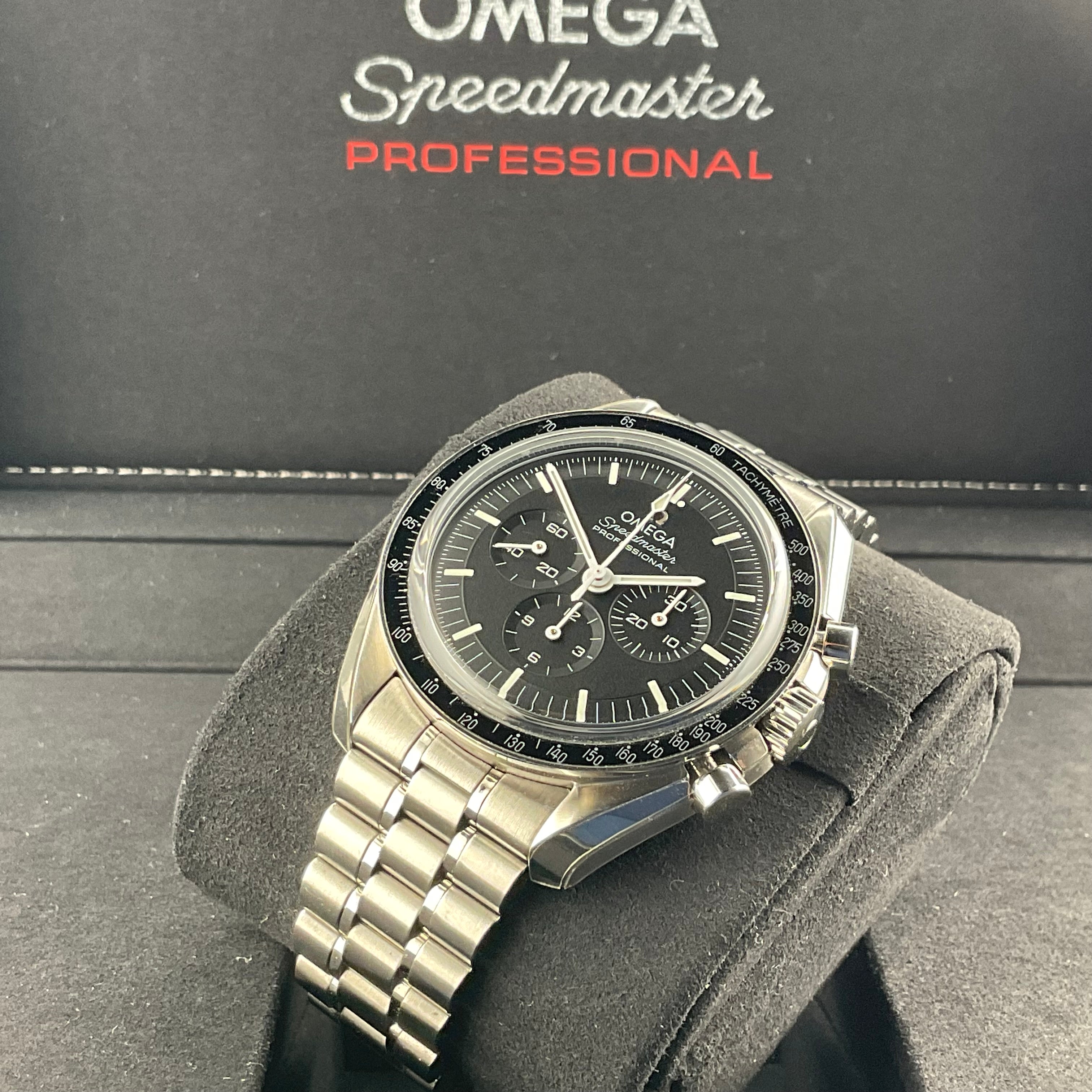 Omega Speedmaster Moonwatch Saphir | 310.30.42.50.01.002 | 2023