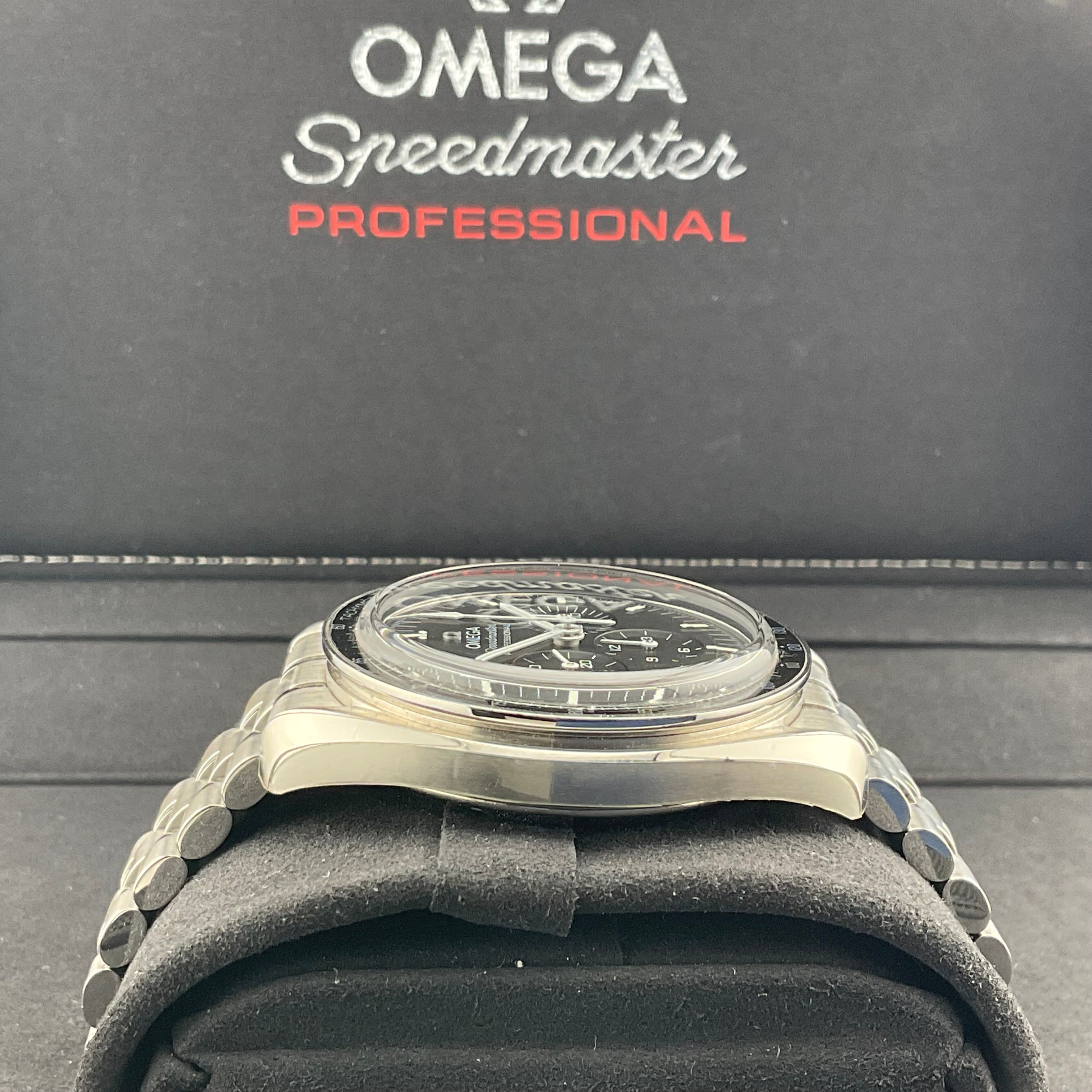 Omega Speedmaster Moonwatch Saphir | 310.30.42.50.01.002 | 2023