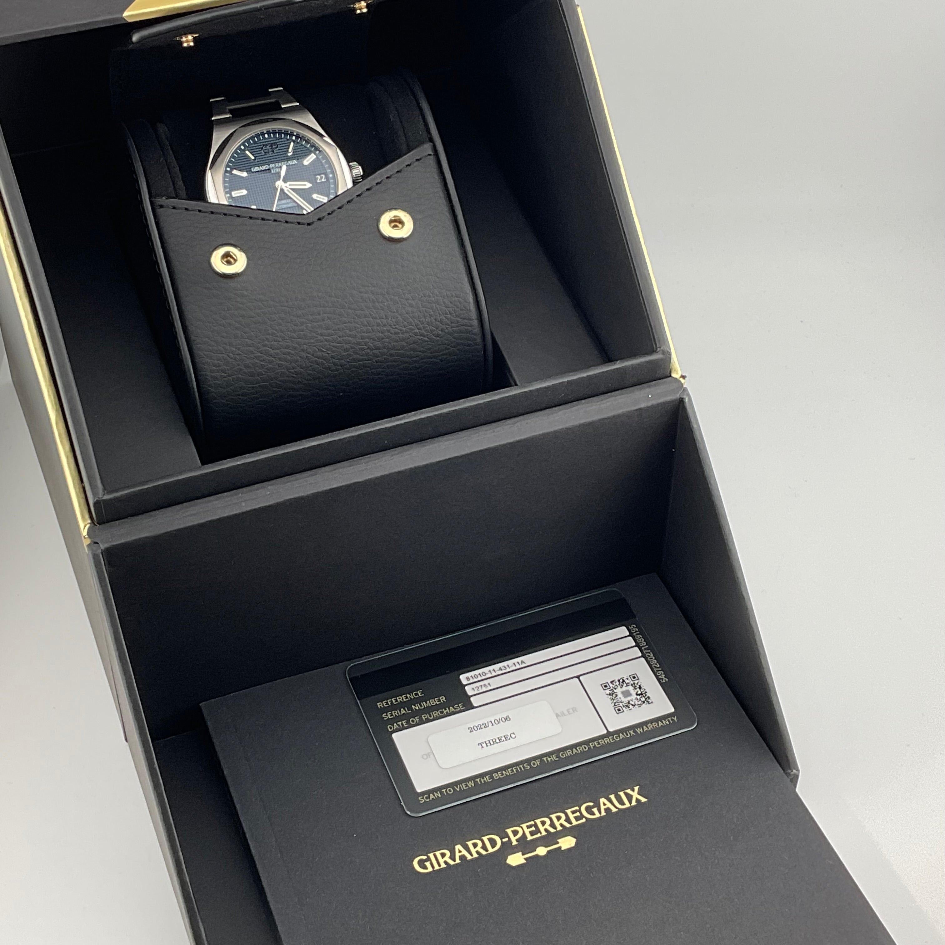 Girard Perregaux | Laureato 42 | 81010-11-431-11A | 2022 | Full