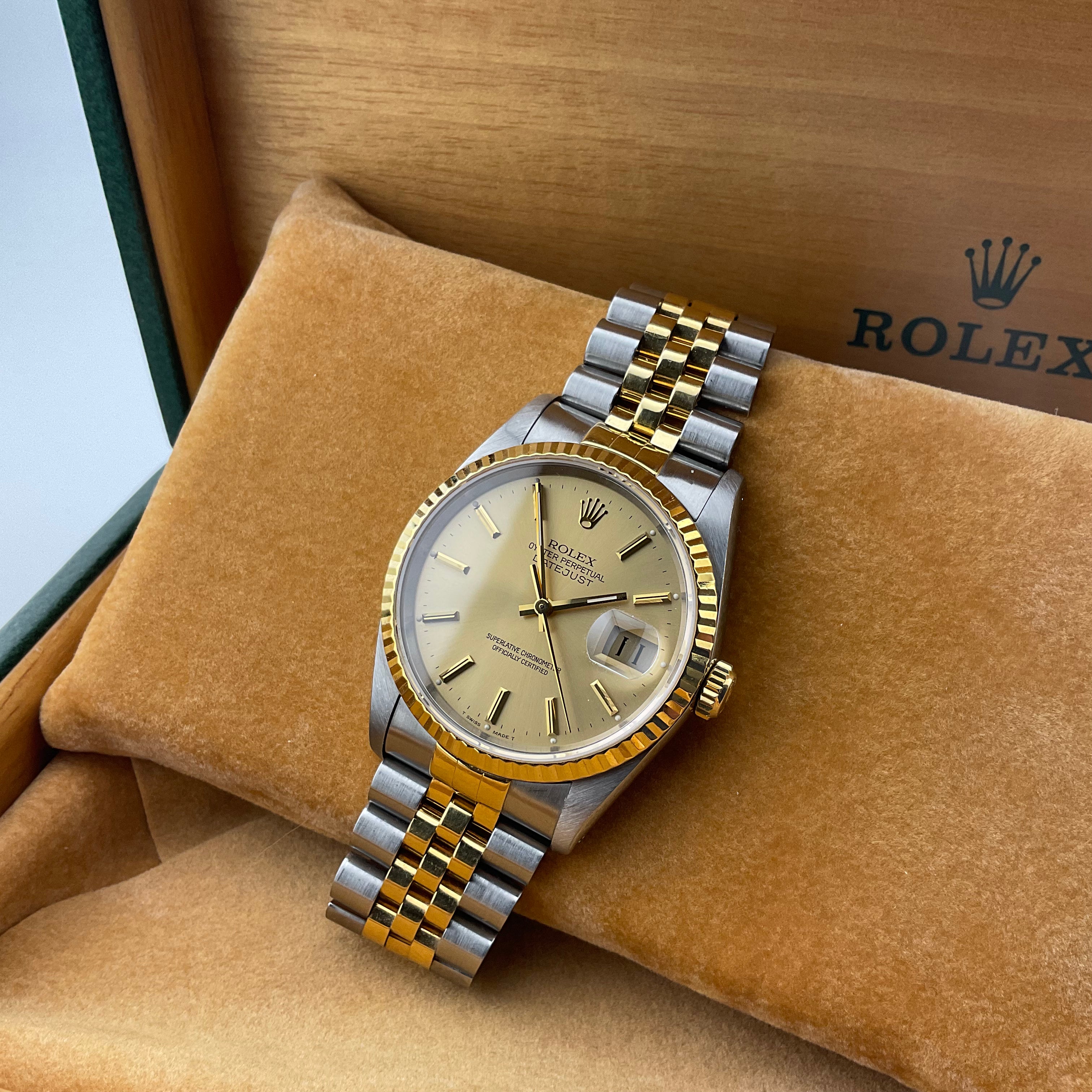 Rolex Datejust 36 | 16233 | champagne | 1993 | Full set