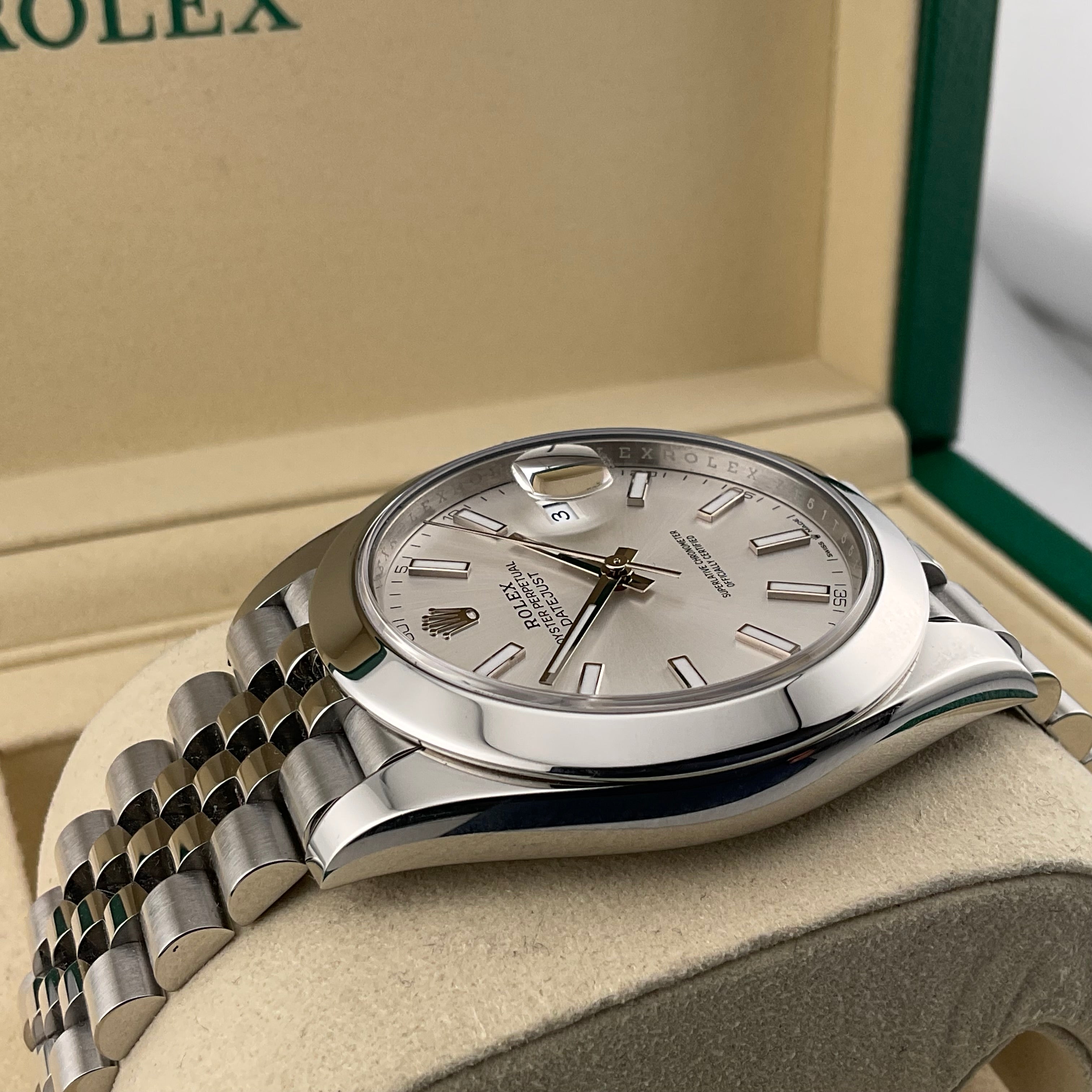 Rolex Datejust 41 | 126300 silber jubilee | 2025 | full set