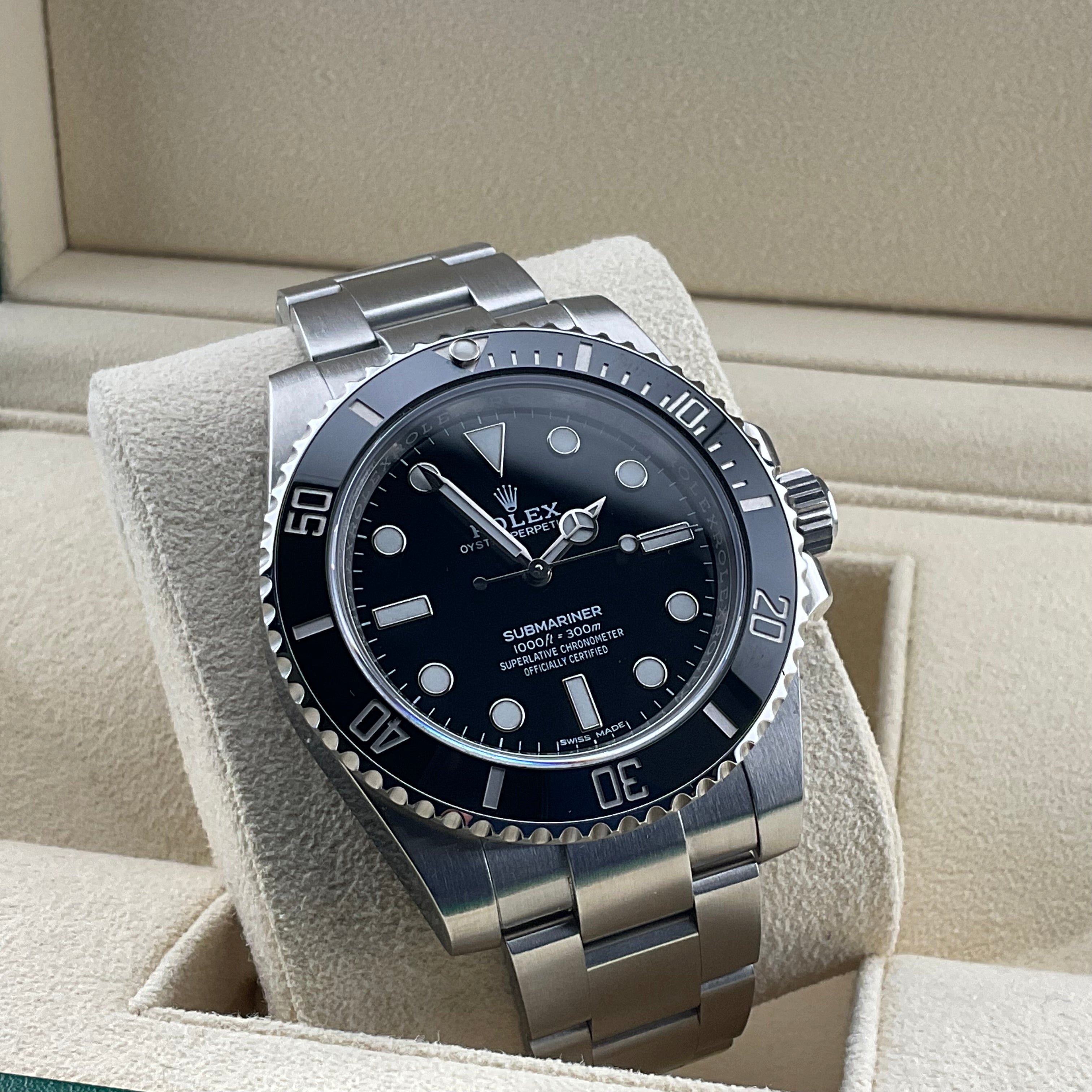 Rolex Submariner No Date | 114060 | 2018 | Full Set