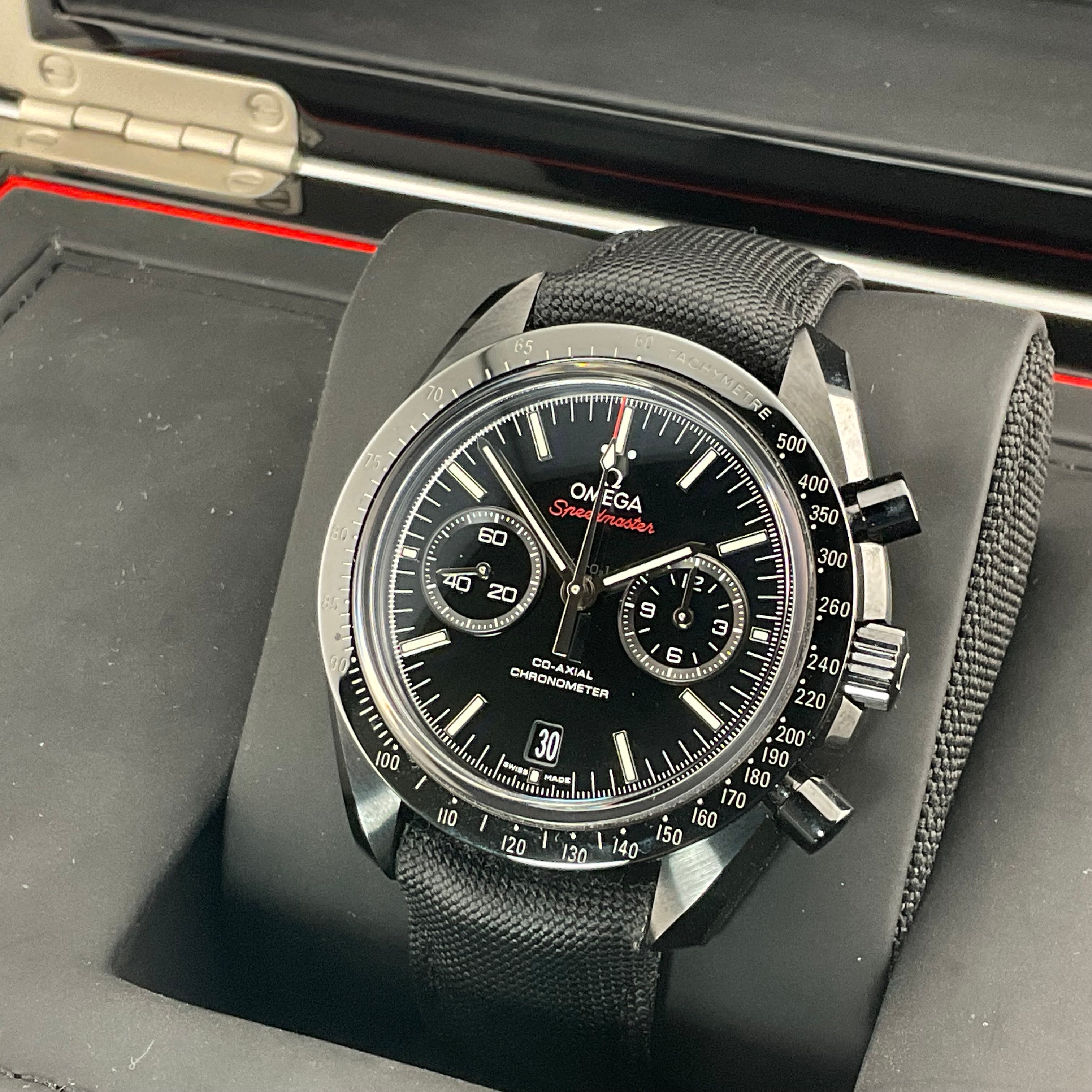 Omega Speedmaster Dark Side of the Moon | 311.92.44.51.01.007 | 2023 full set