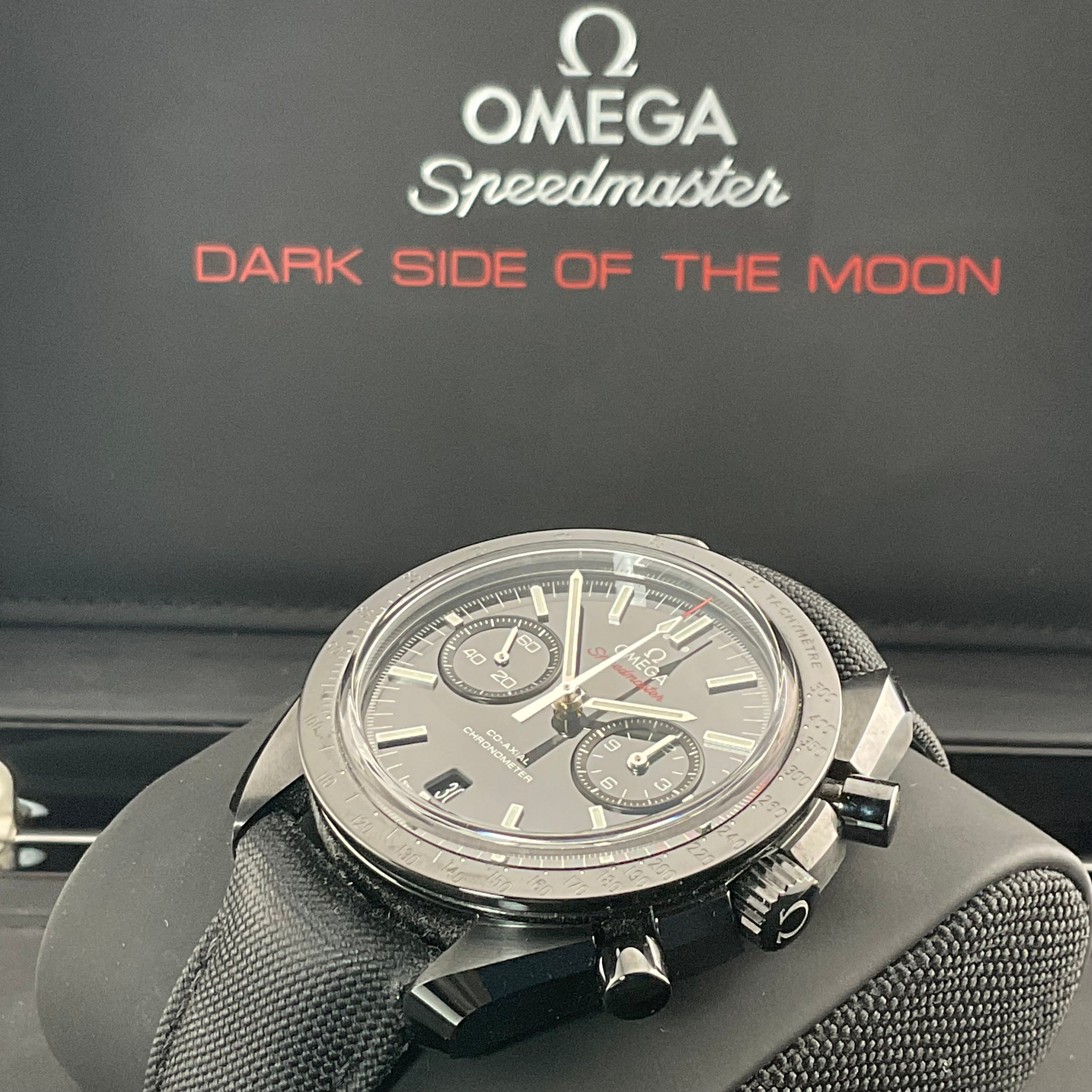Omega Speedmaster Dark Side of the Moon | 311.92.44.51.01.007 | 2023 full set
