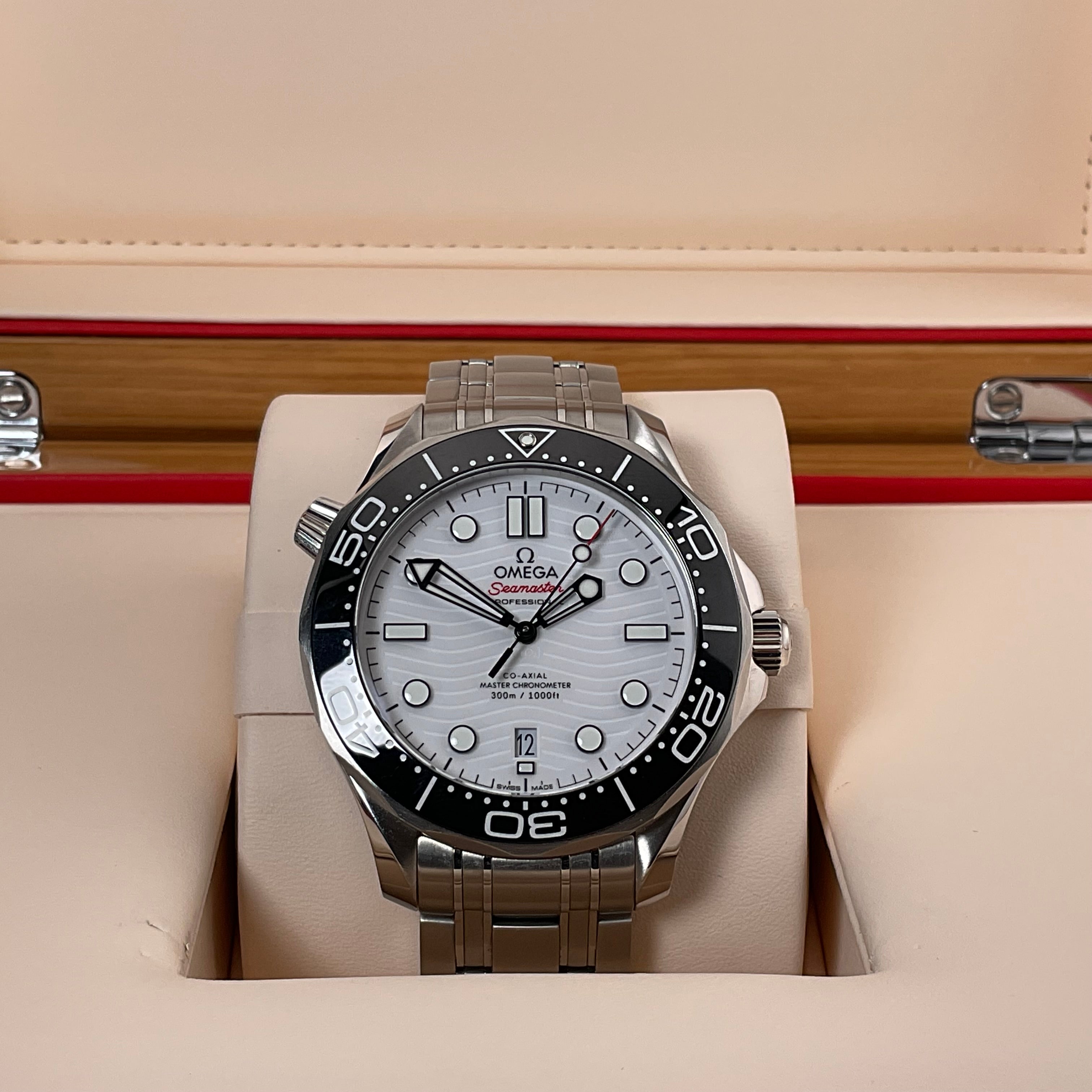Omega Seamaster Diver 300m | 210.30.42.20.04.001 | 2025 | Full set