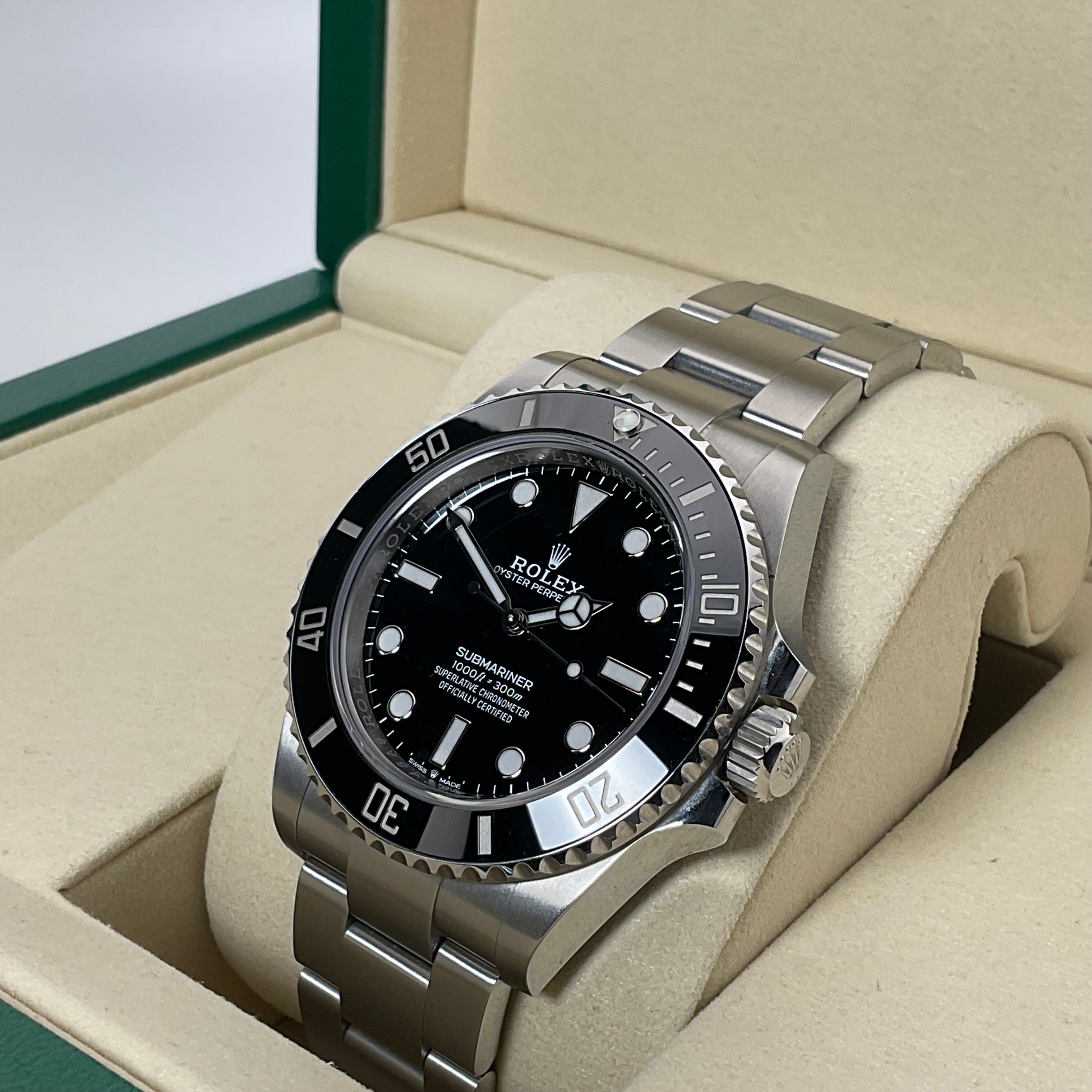 Rolex Submariner No Date | 124060 | 2026 | Full Set