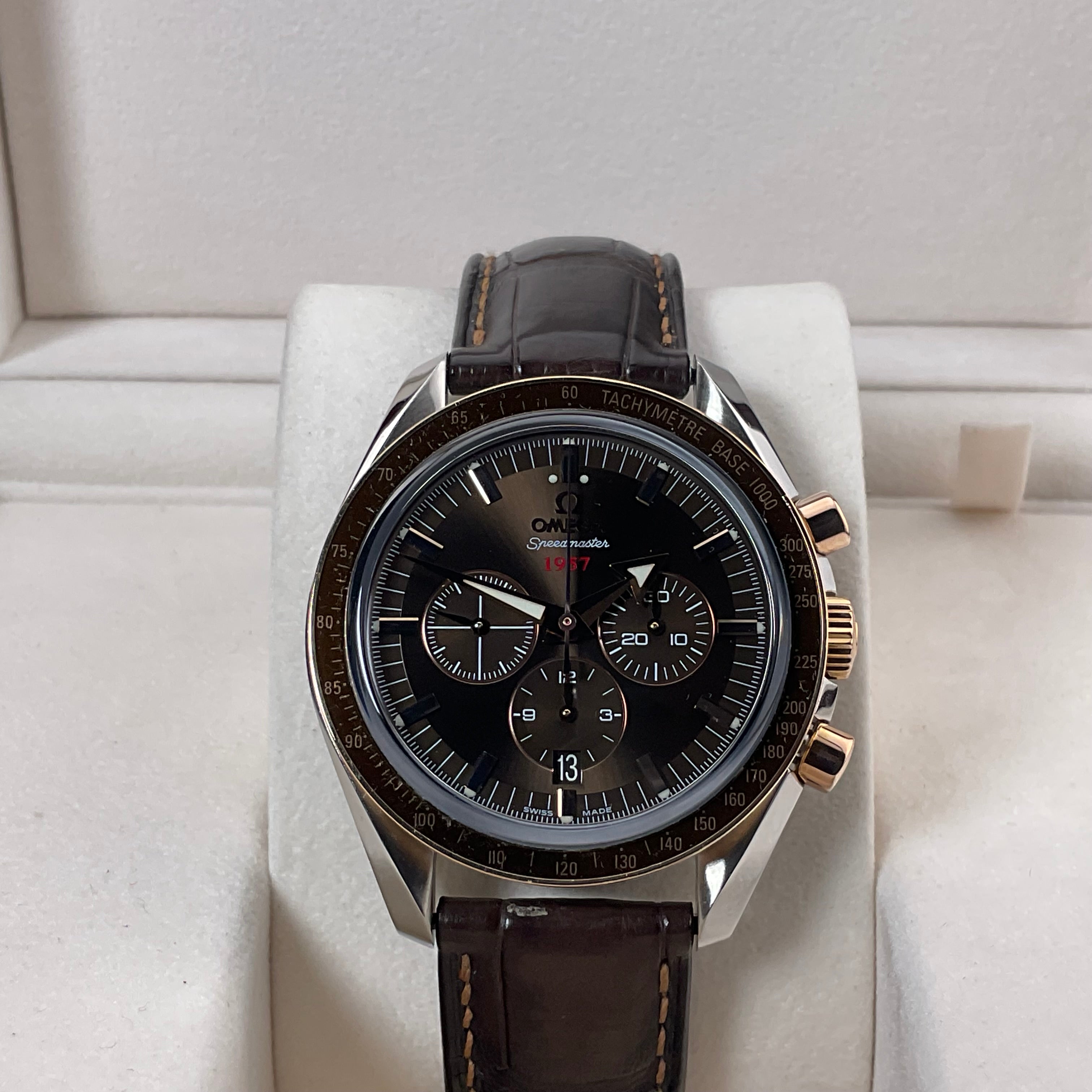 Omega Speedmaster Broad Arrow |321.93.42.50.13.001 | 2008 | full set