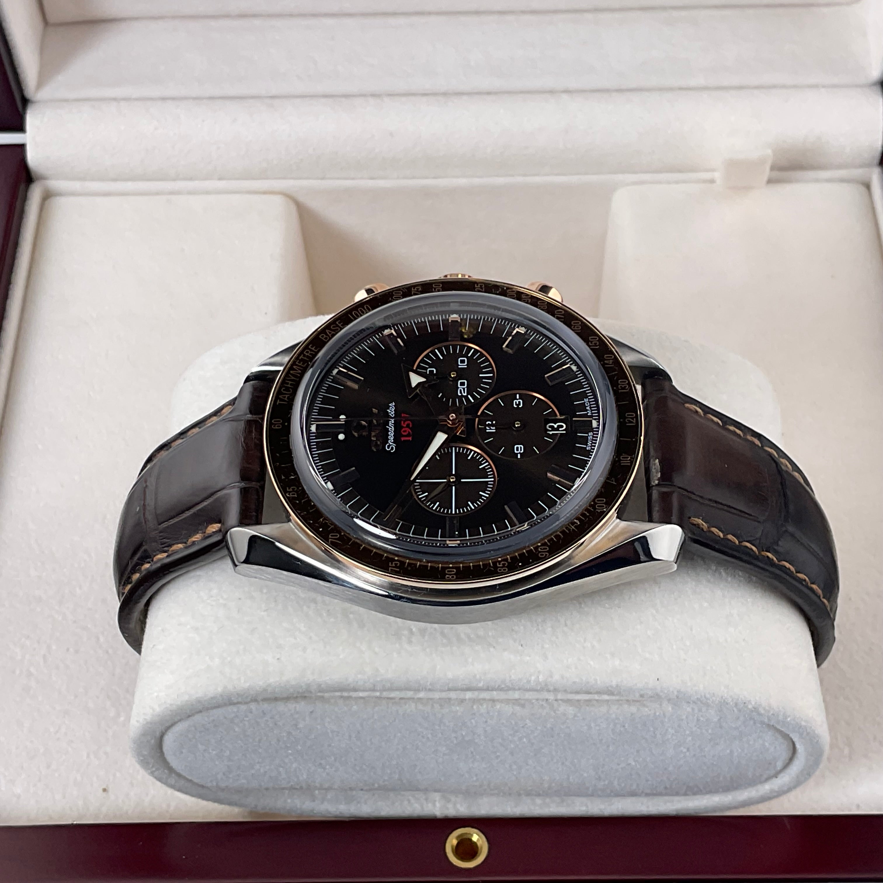 Omega Speedmaster Broad Arrow |321.93.42.50.13.001 | 2008 | full set