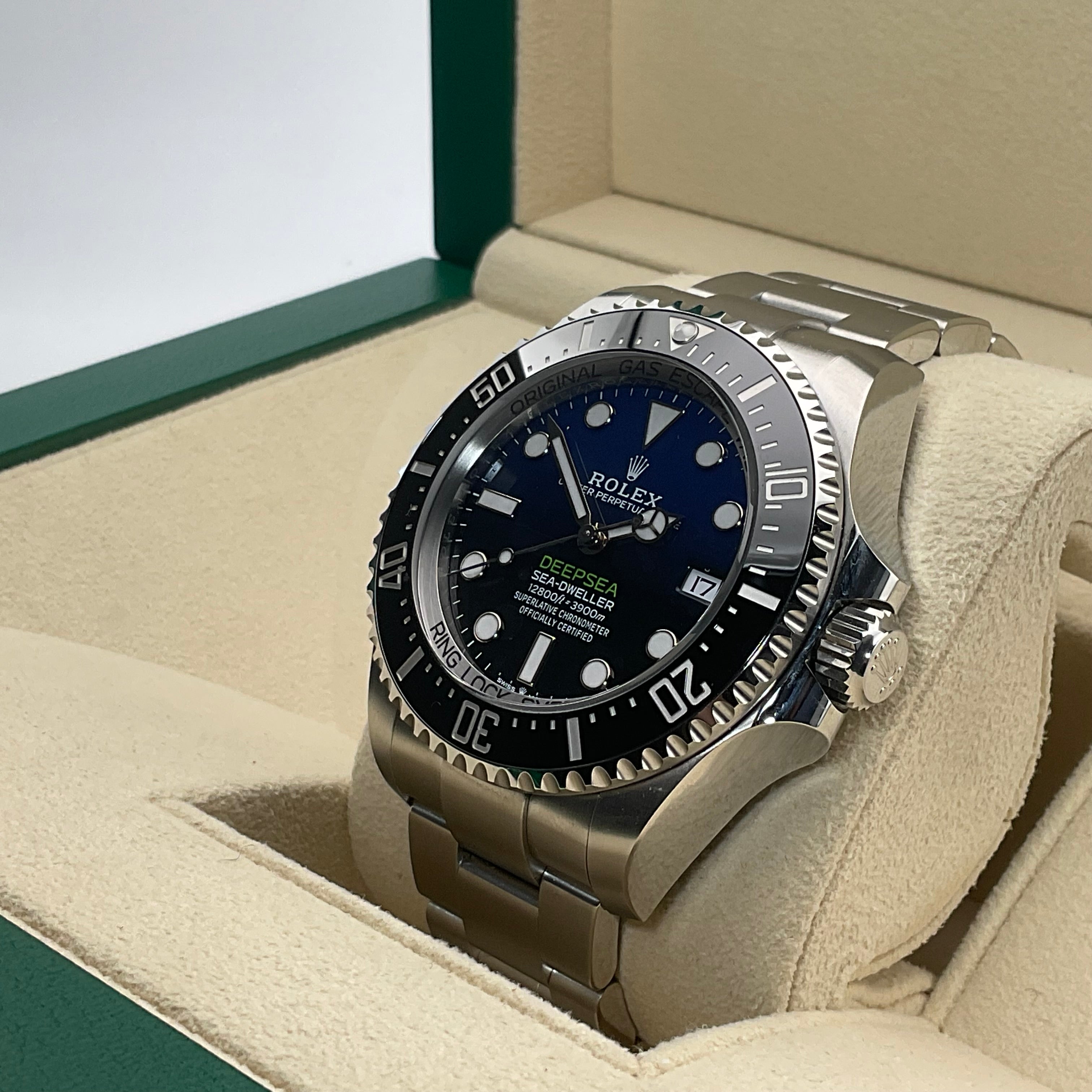 Rolex Seadweller Deepsea | 136660 James Cameron | 2024 | Full Set