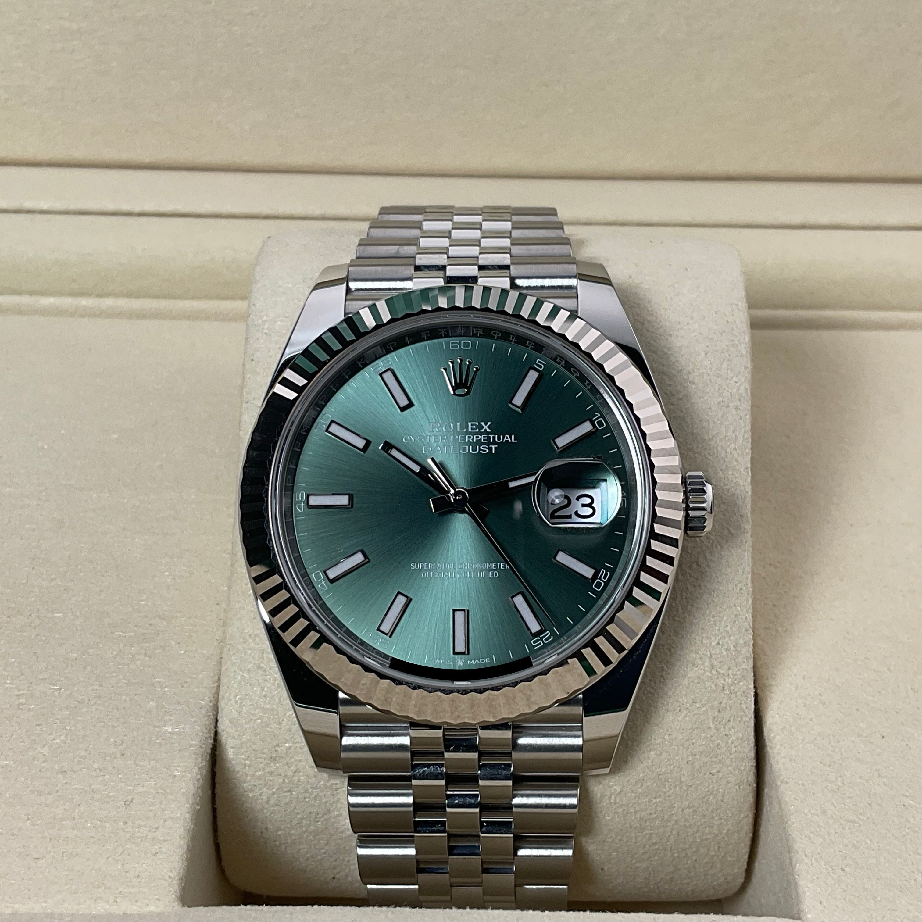 Rolex Datejust 41 | 126334 grün jubilee | 2025 | full set