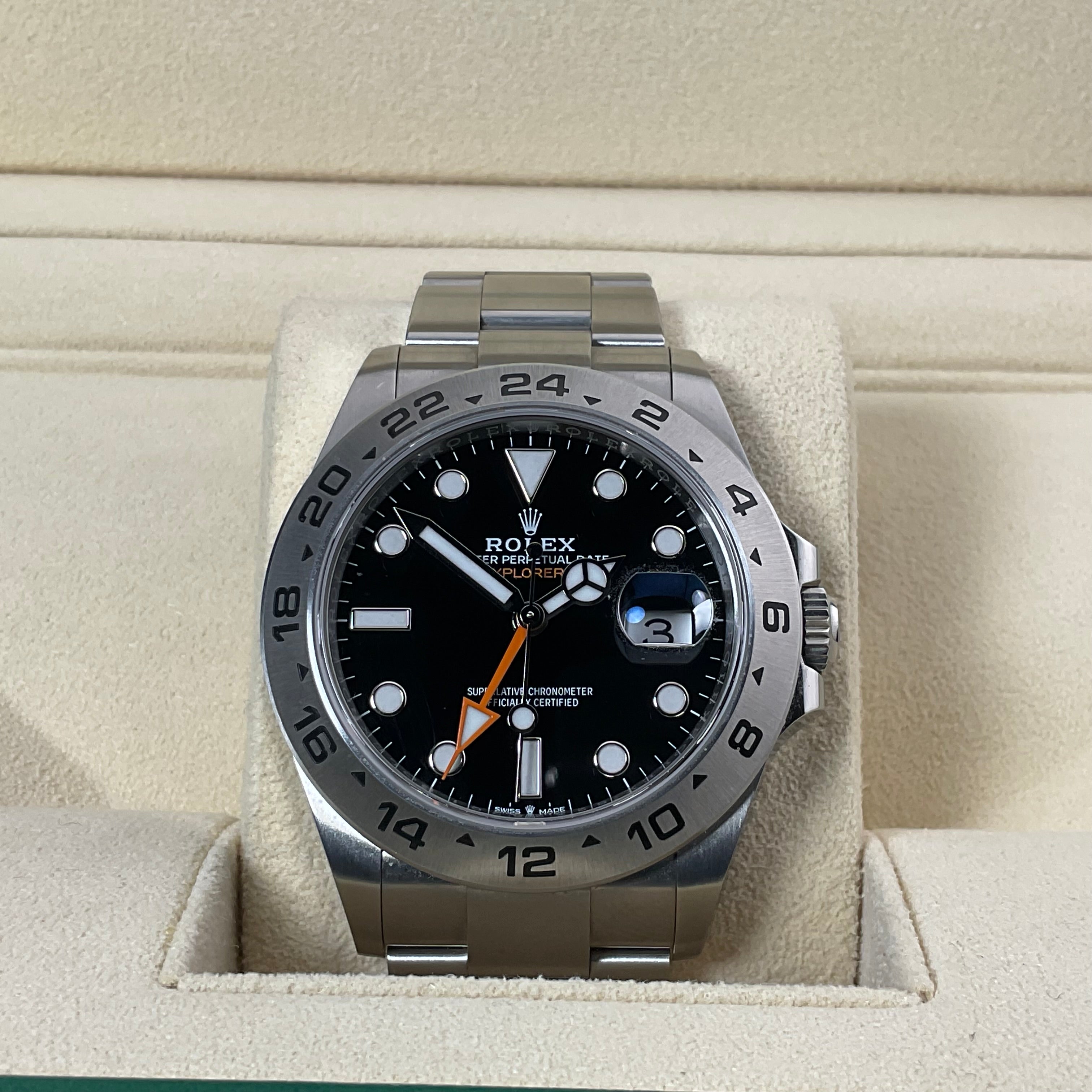 Rolex Explorer II | 226570 schwarz | 2022 | full set