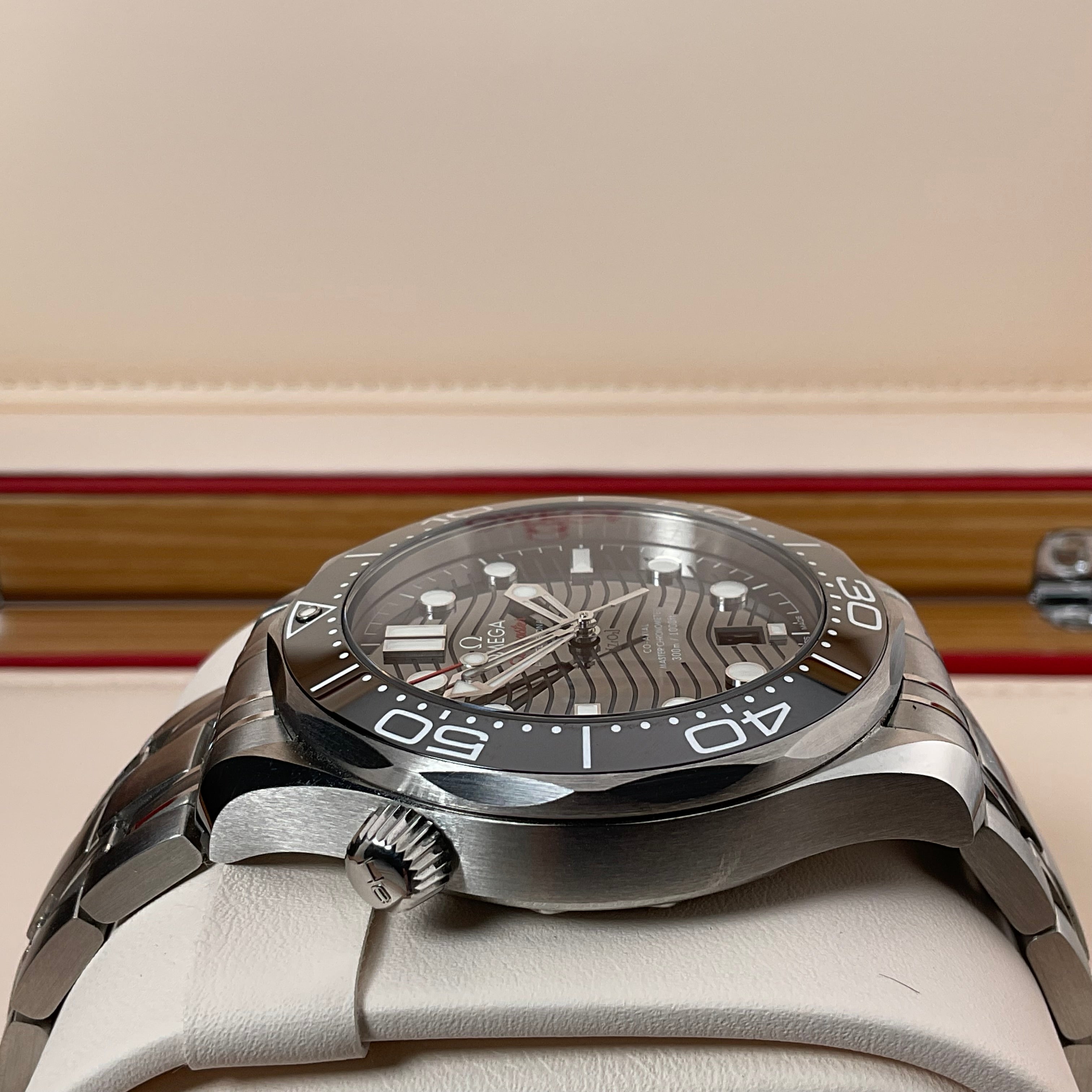 Omega Seamaster Diver 300m | 210.30.42.20.01.001 | 2026 | Full set