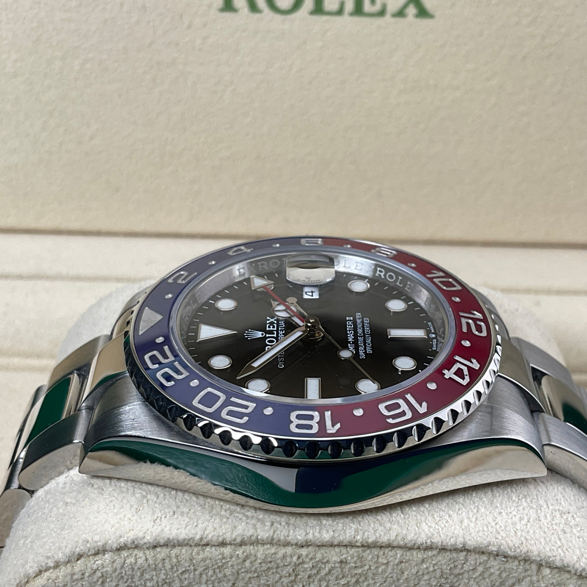 Rolex GMT Master II Pepsi | 126710BLRO | 2022 | Full Set
