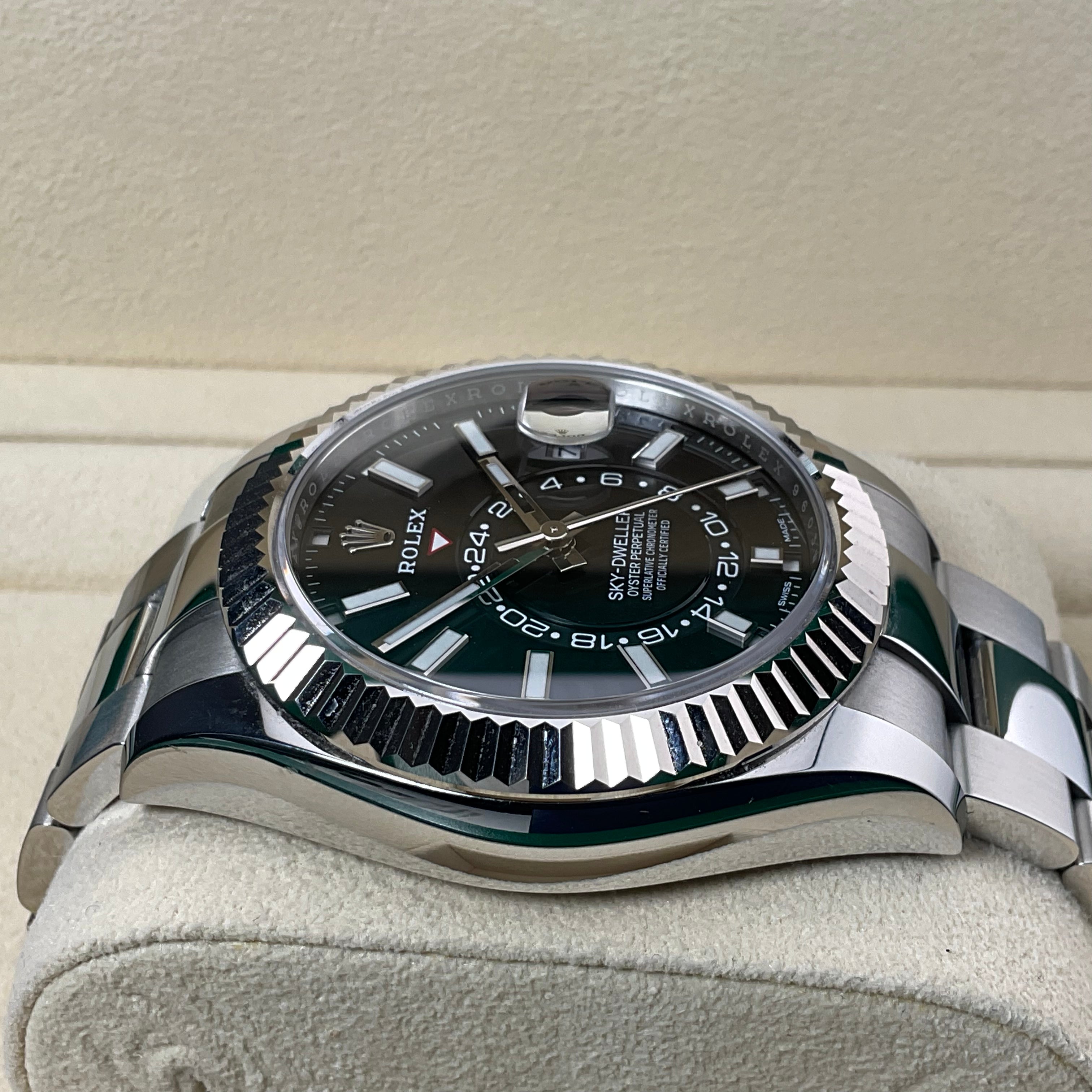 Rolex Skydweller | 326934 schwarz | 2023 | Full Set
