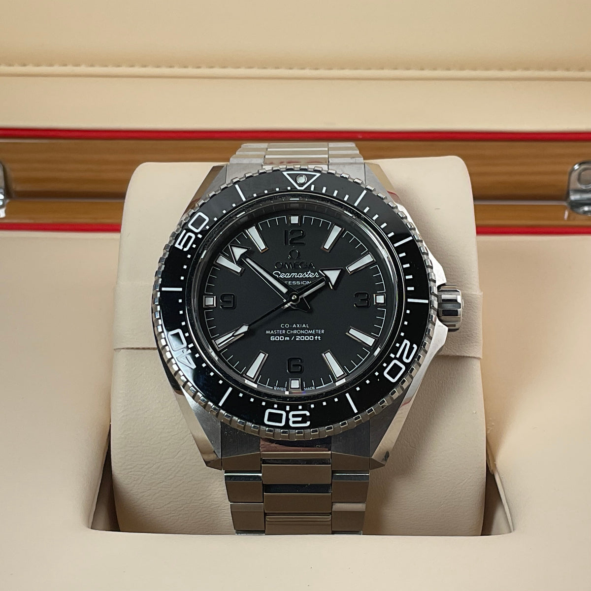 Omega Planet Ocean 600m | 217.30.42.21.01.001 | 2025 | full set