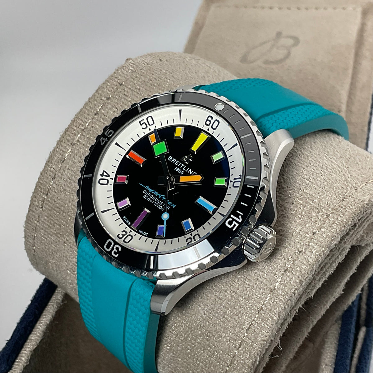 Breitling Superocean 42 | A17375211.B2S3 | 2025 | Full Set