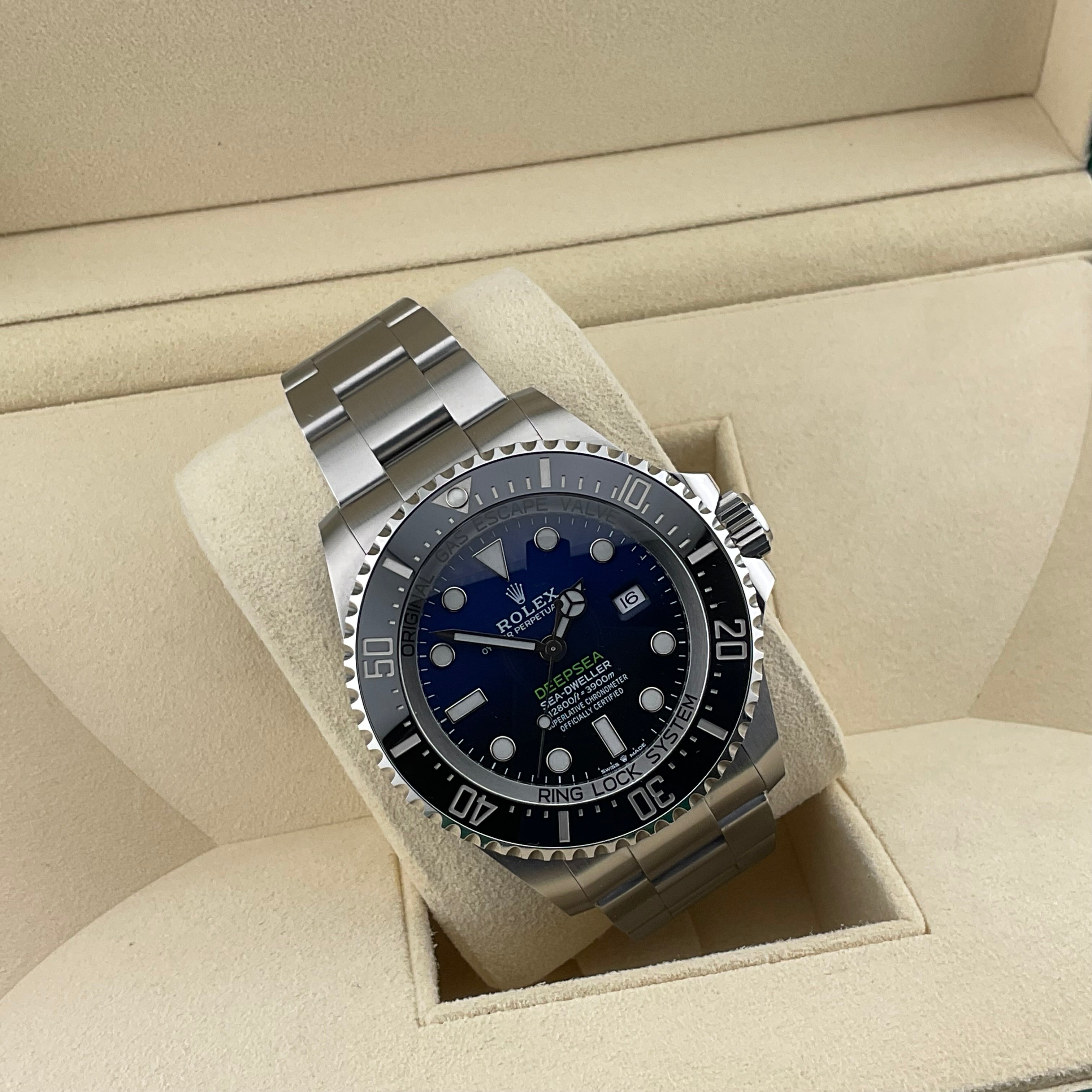 Rolex Seadweller Deepsea Cameron | 126660 | 2020 | Full Set