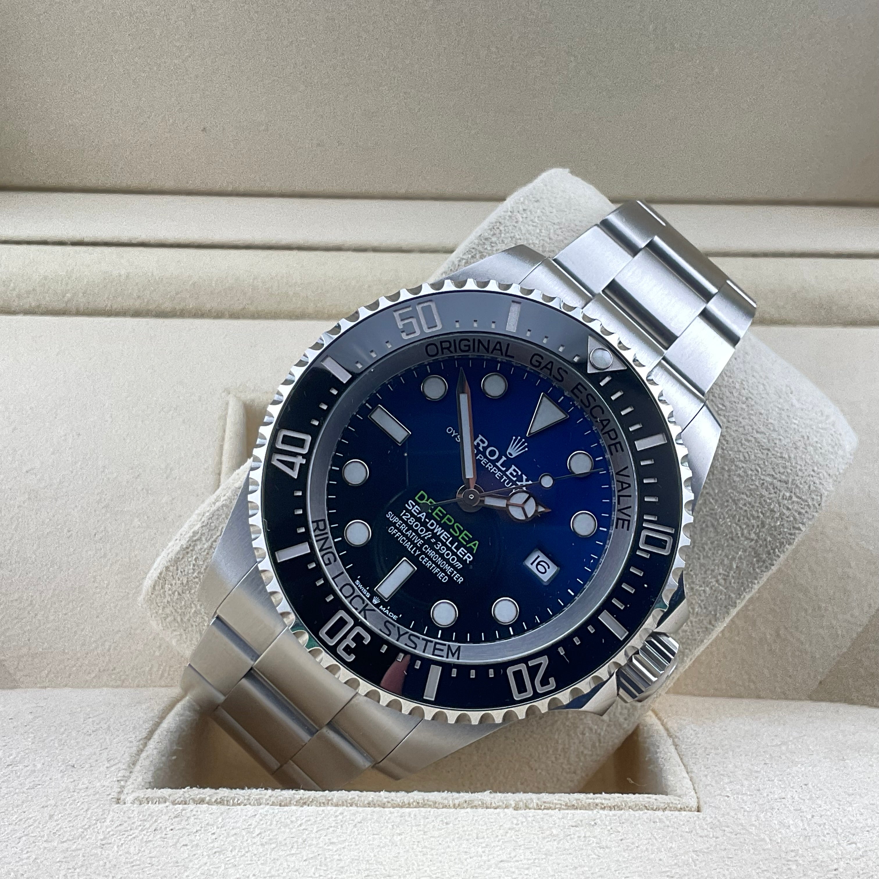 Rolex Seadweller Deepsea Cameron | 126660 | 2020 | Full Set