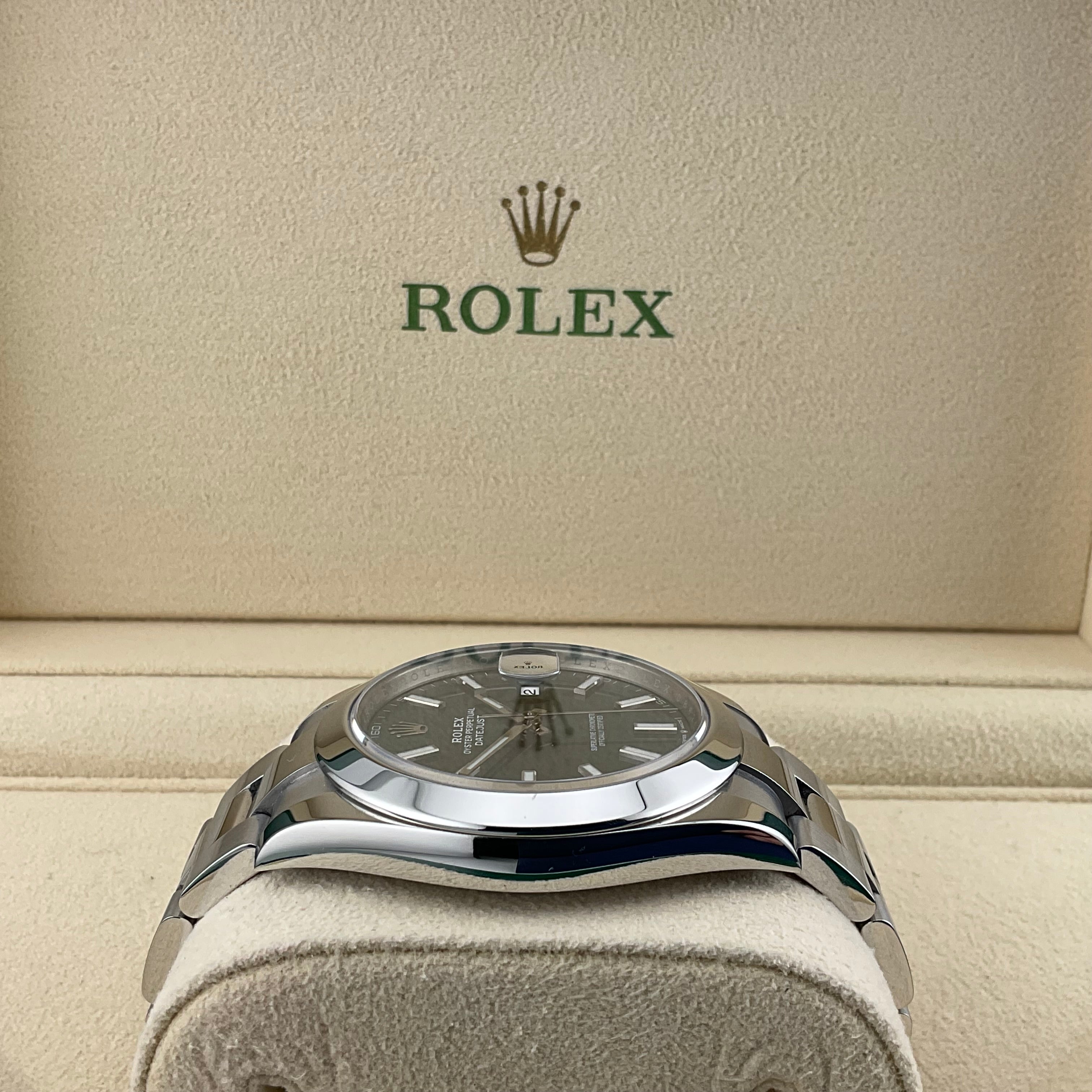 Rolex Datejust 41 | 126300 grün oyster | 2022 | full set