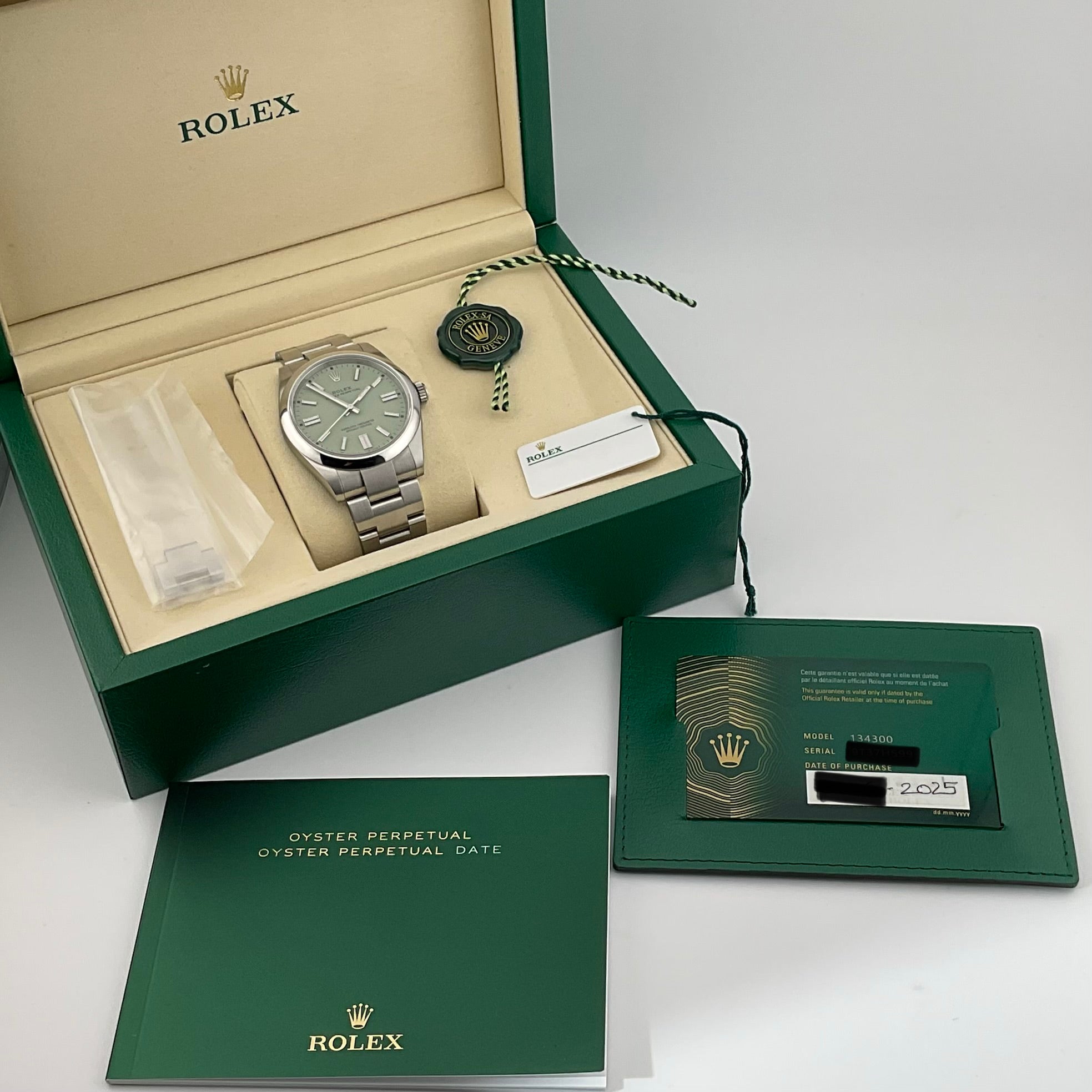 Rolex Oyster Perpetual 41 | 134300 pistazie | 2025 | full set ungetragen