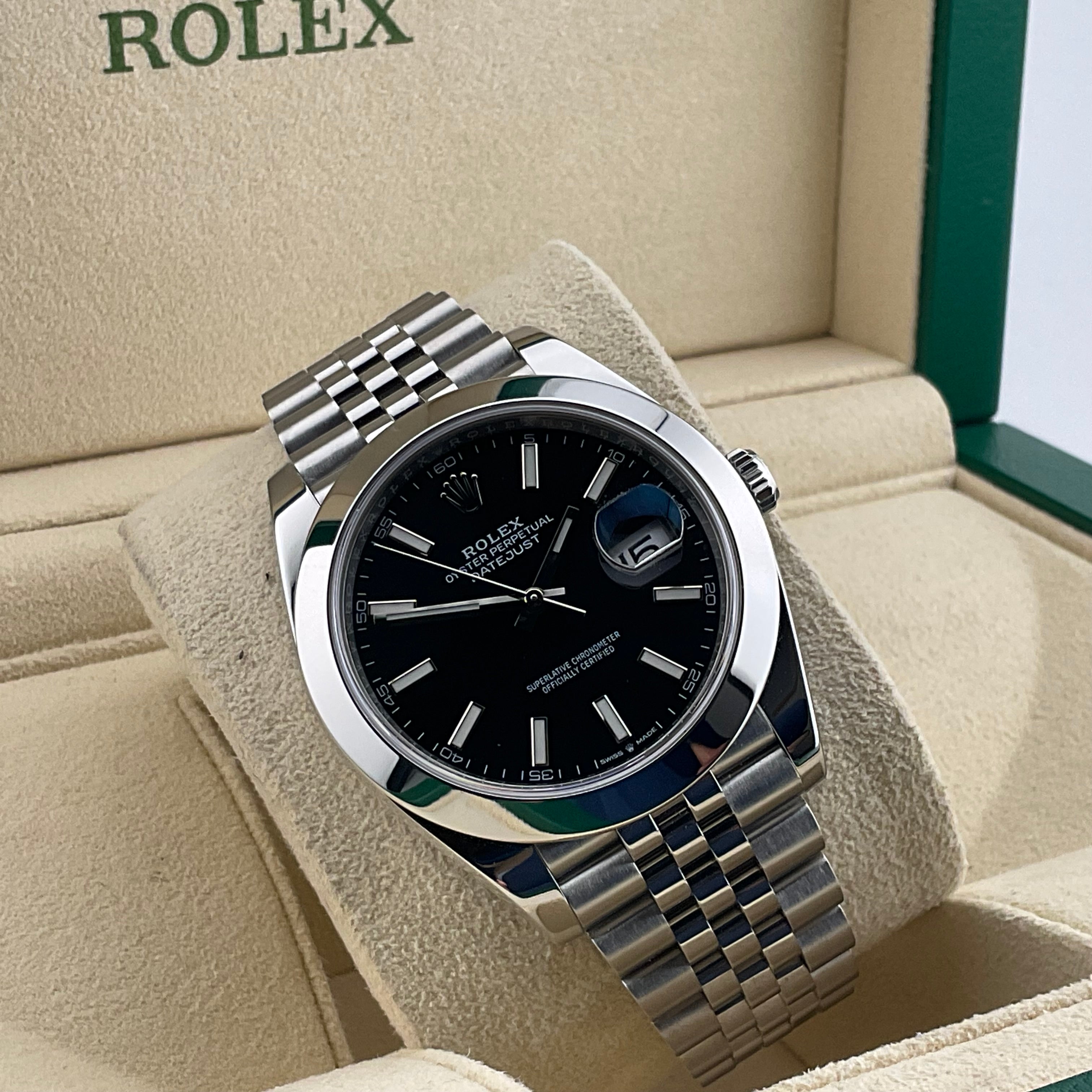 Rolex Datejust 41 | 126300 schwarz jubilee | 2021 | full set