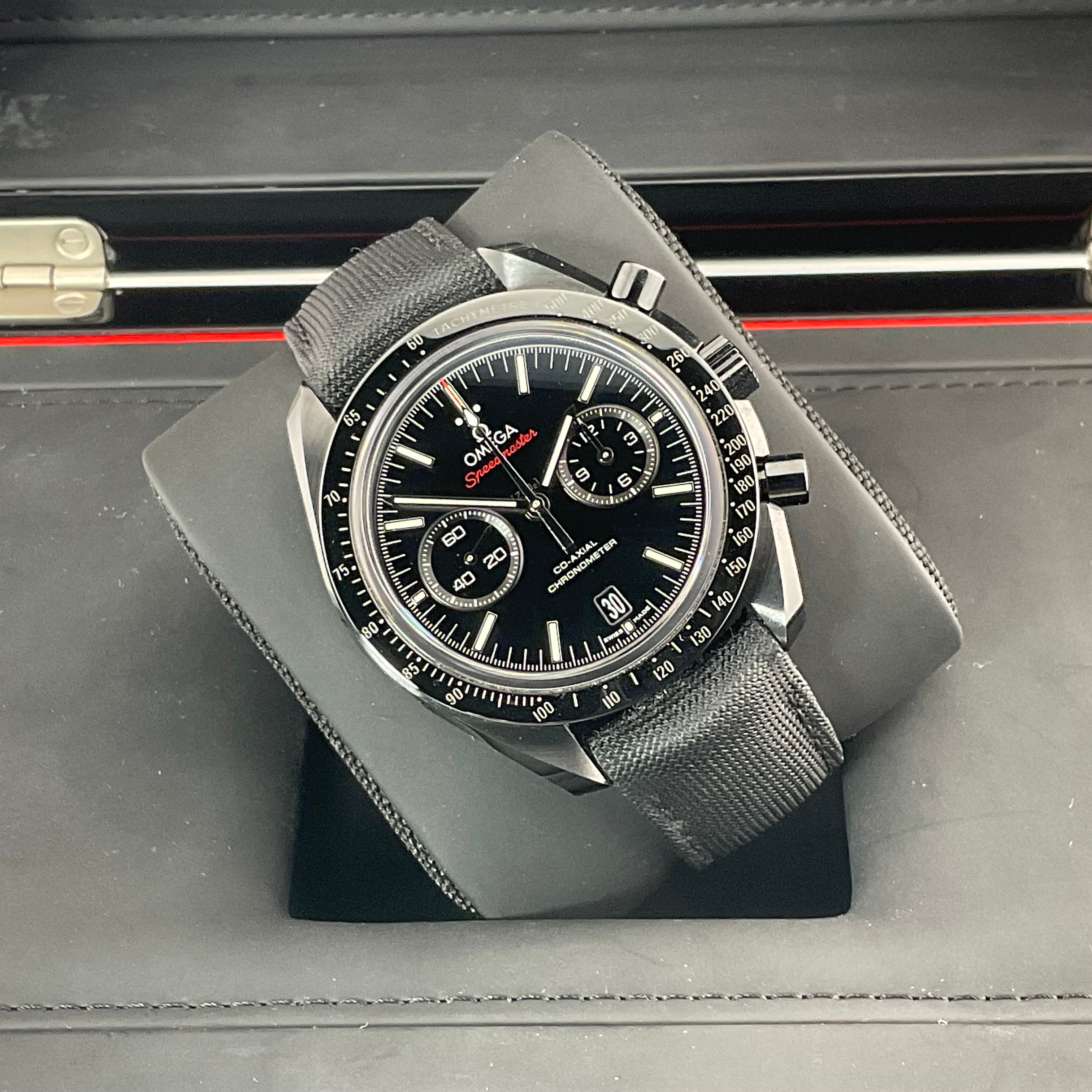 Omega Speedmaster Dark Side of the Moon | 311.92.44.51.01.007 | 2023 full set