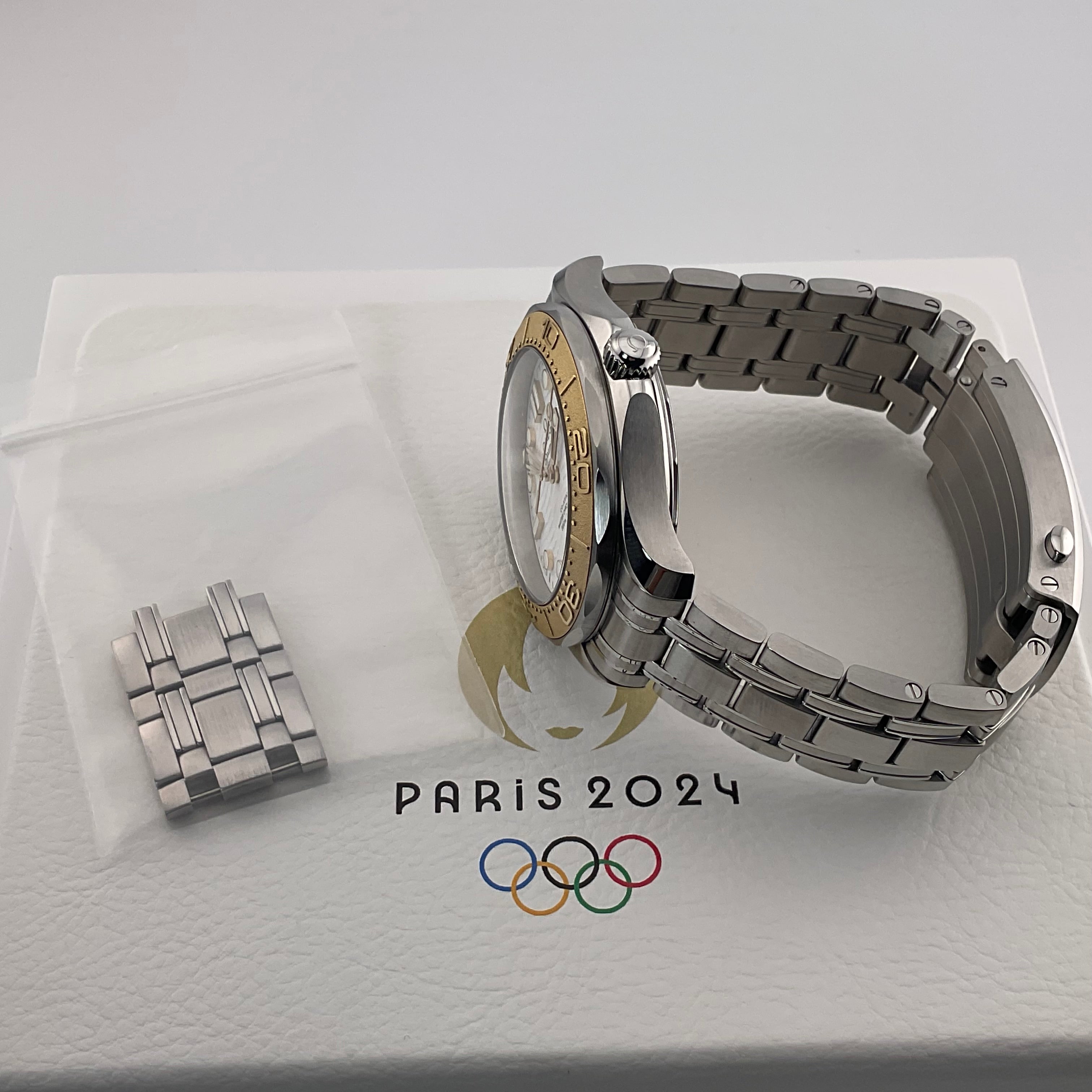 Omega Seamaster Diver 300m Paris 2024 | 522.21.42.20.04.001 | 2024 | Full set