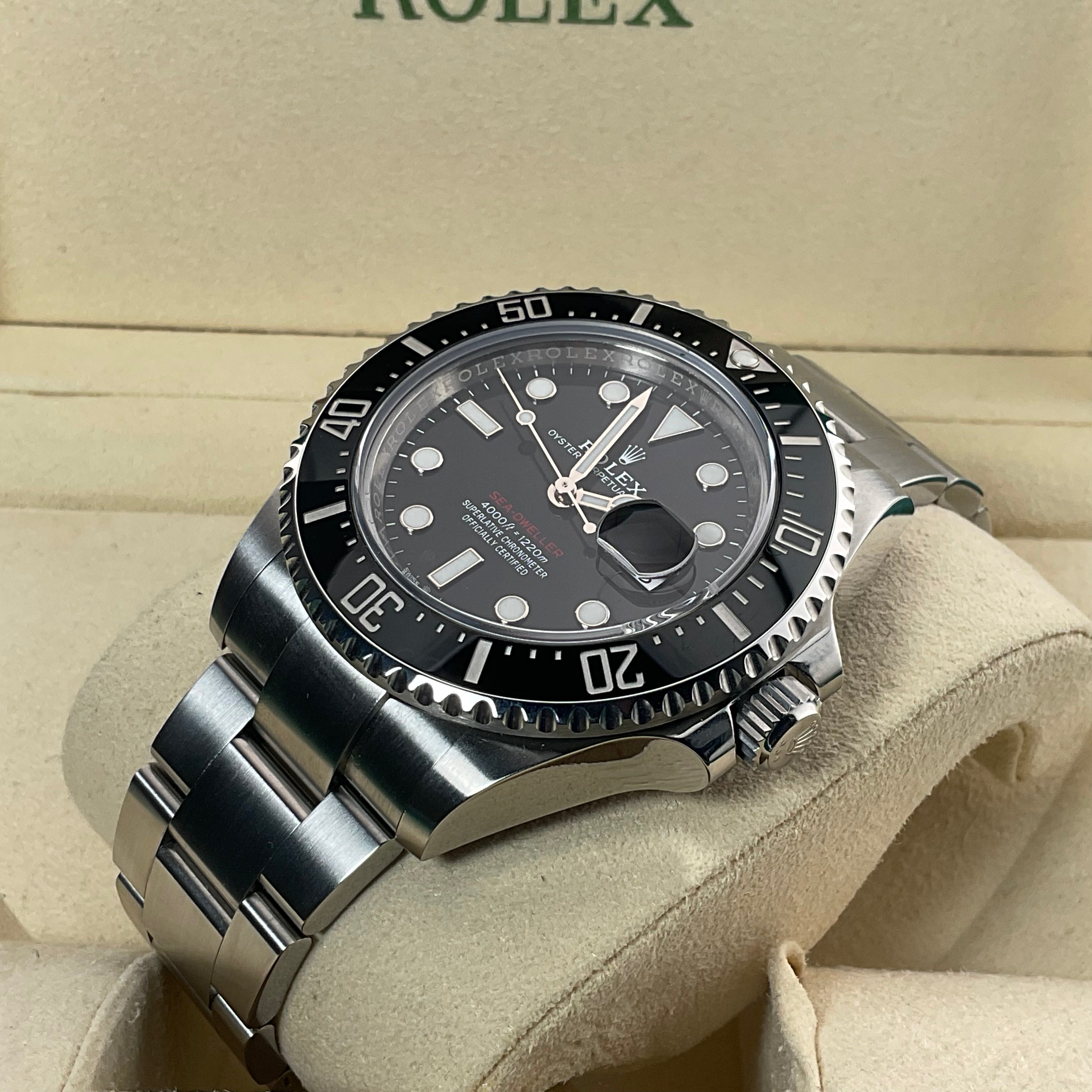 Rolex Seadweller Single Red | 126600 | 2018 | Full Set