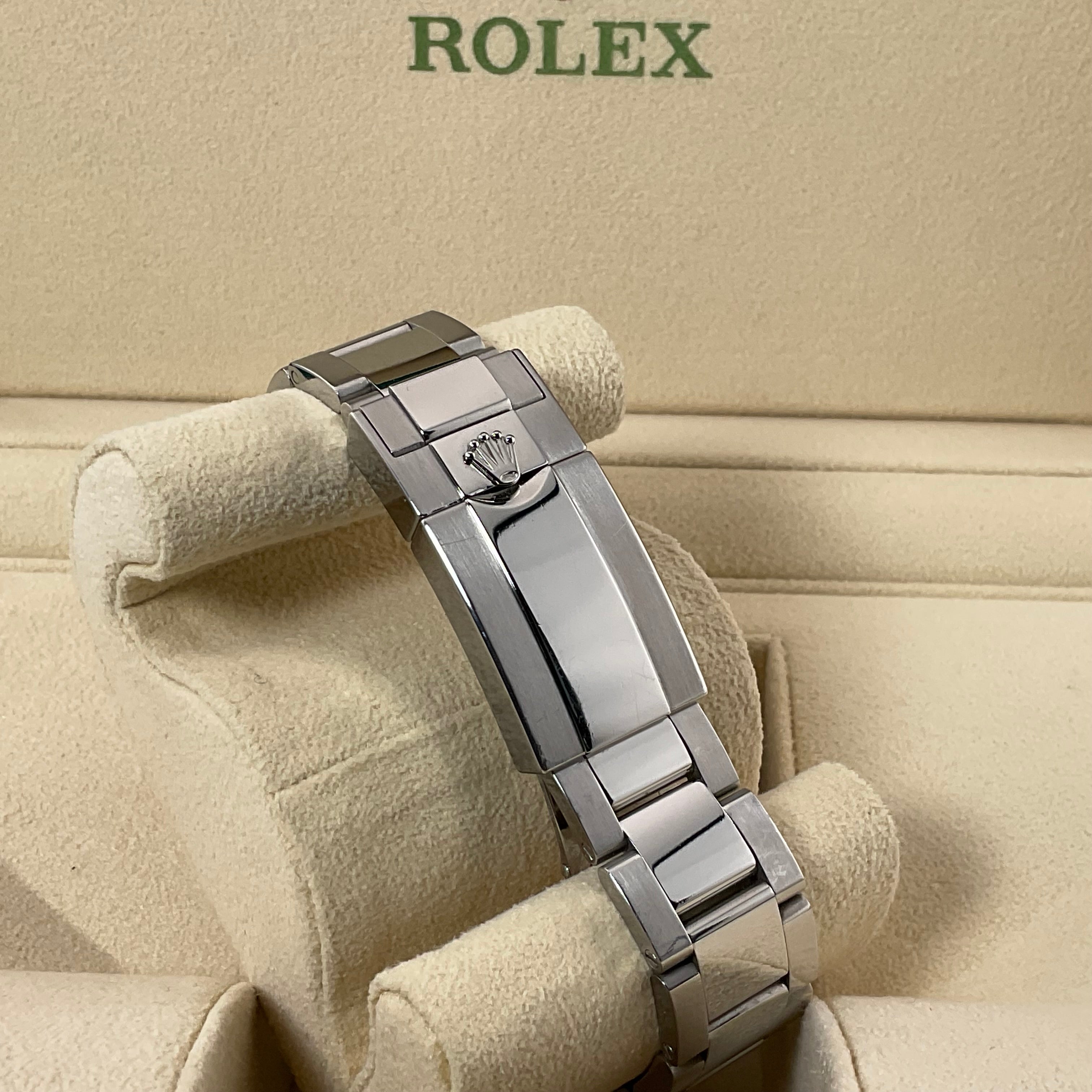 Rolex GMT Master II Batman | 126710BLNR | 2022 | Full Set