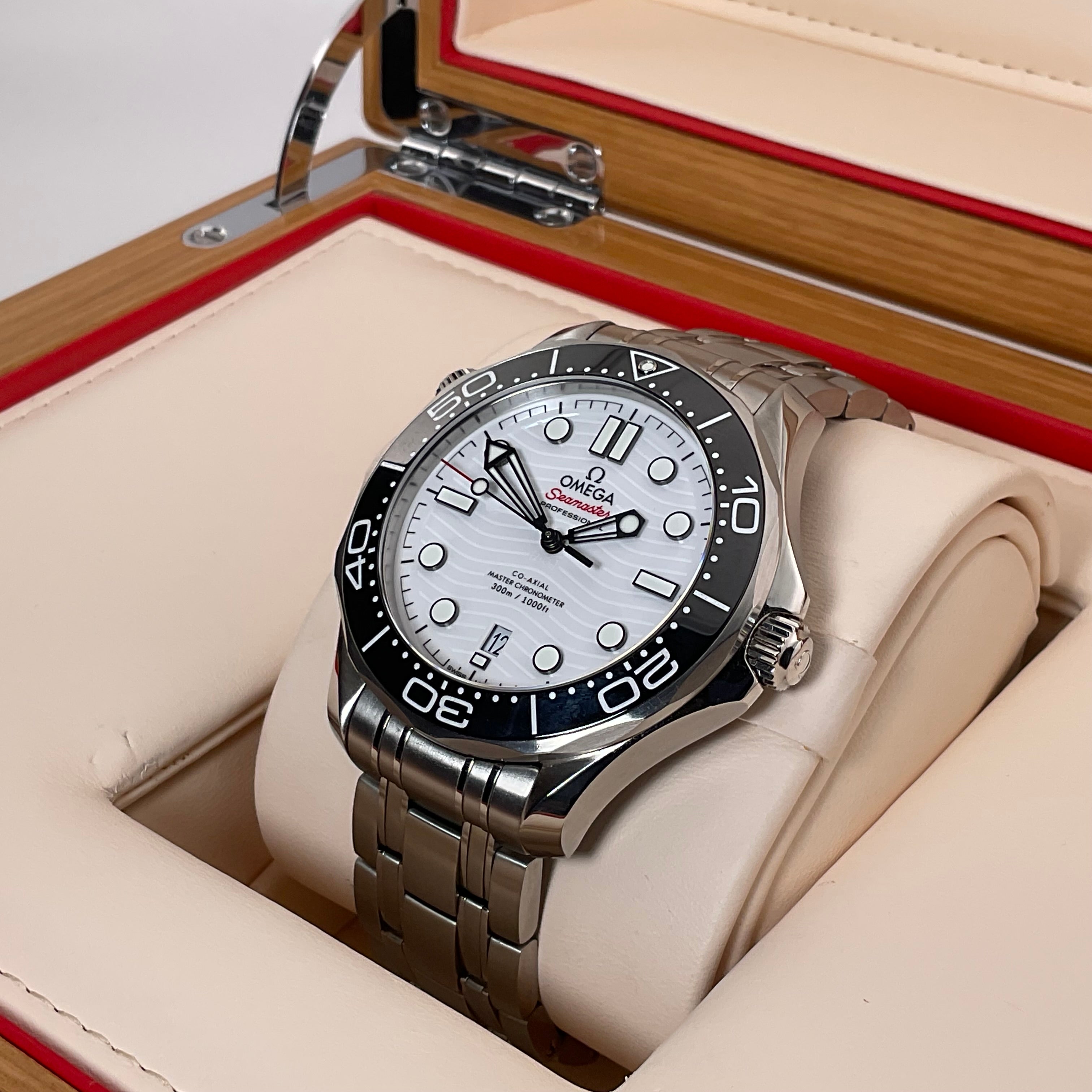 Omega Seamaster Diver 300m | 210.30.42.20.04.001 | 2025 | Full set