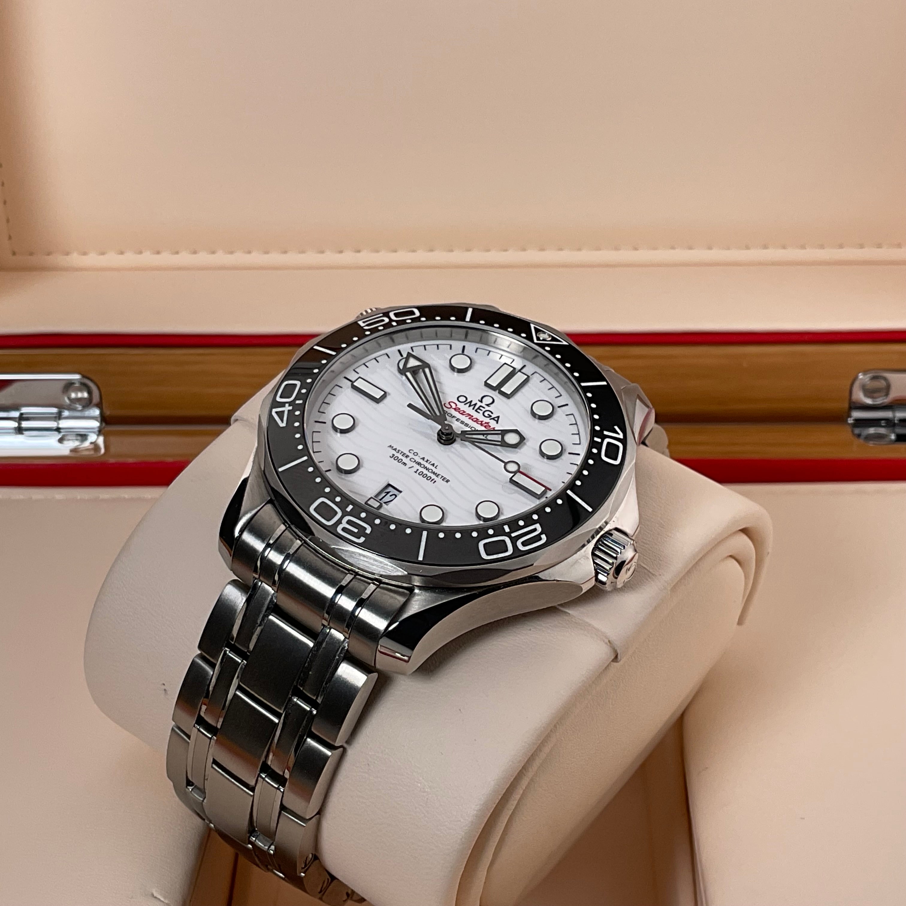 Omega Seamaster Diver 300m | 210.30.42.20.04.001 | 2025 | Full set