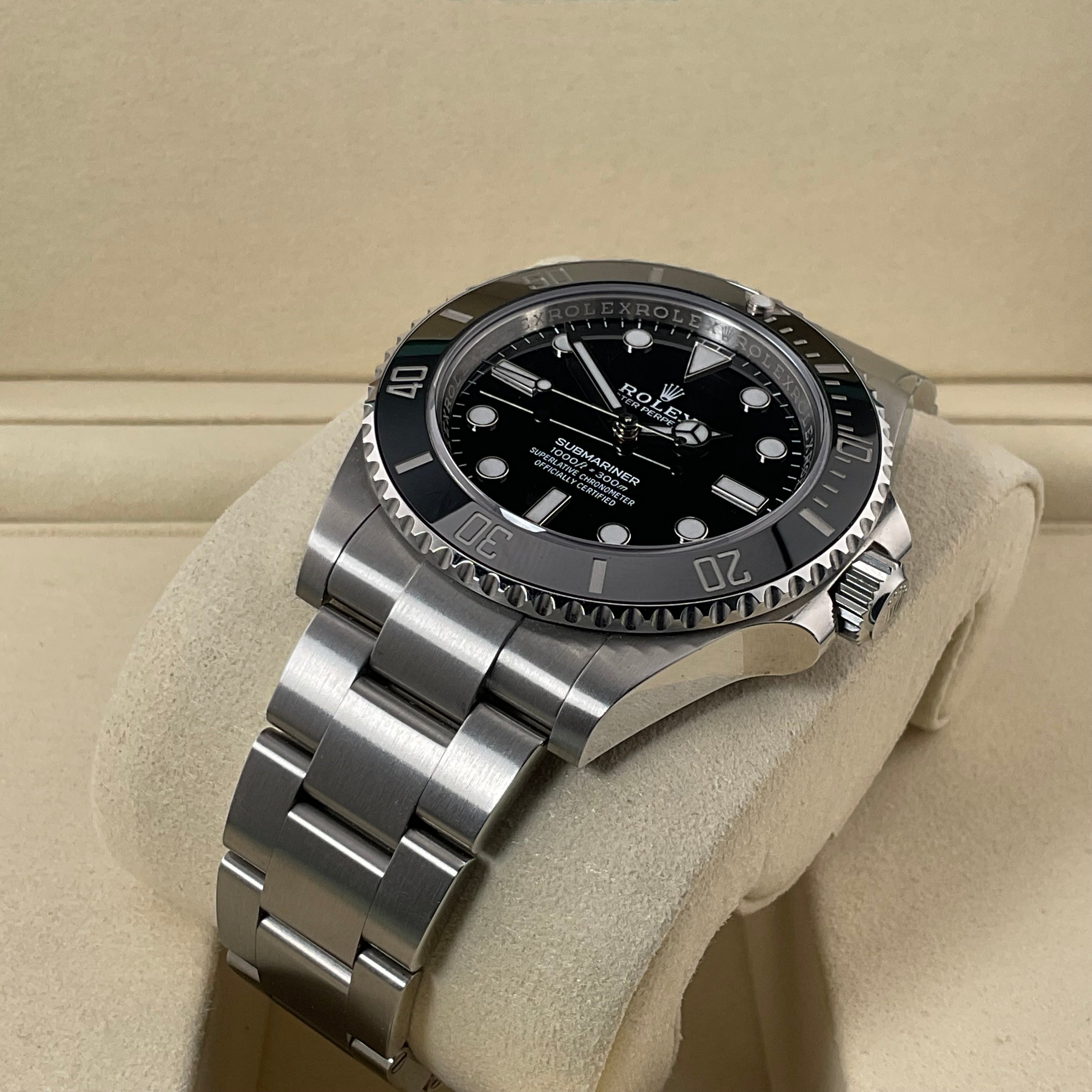 Rolex Submariner No Date | 124060 | 2026 | Full Set