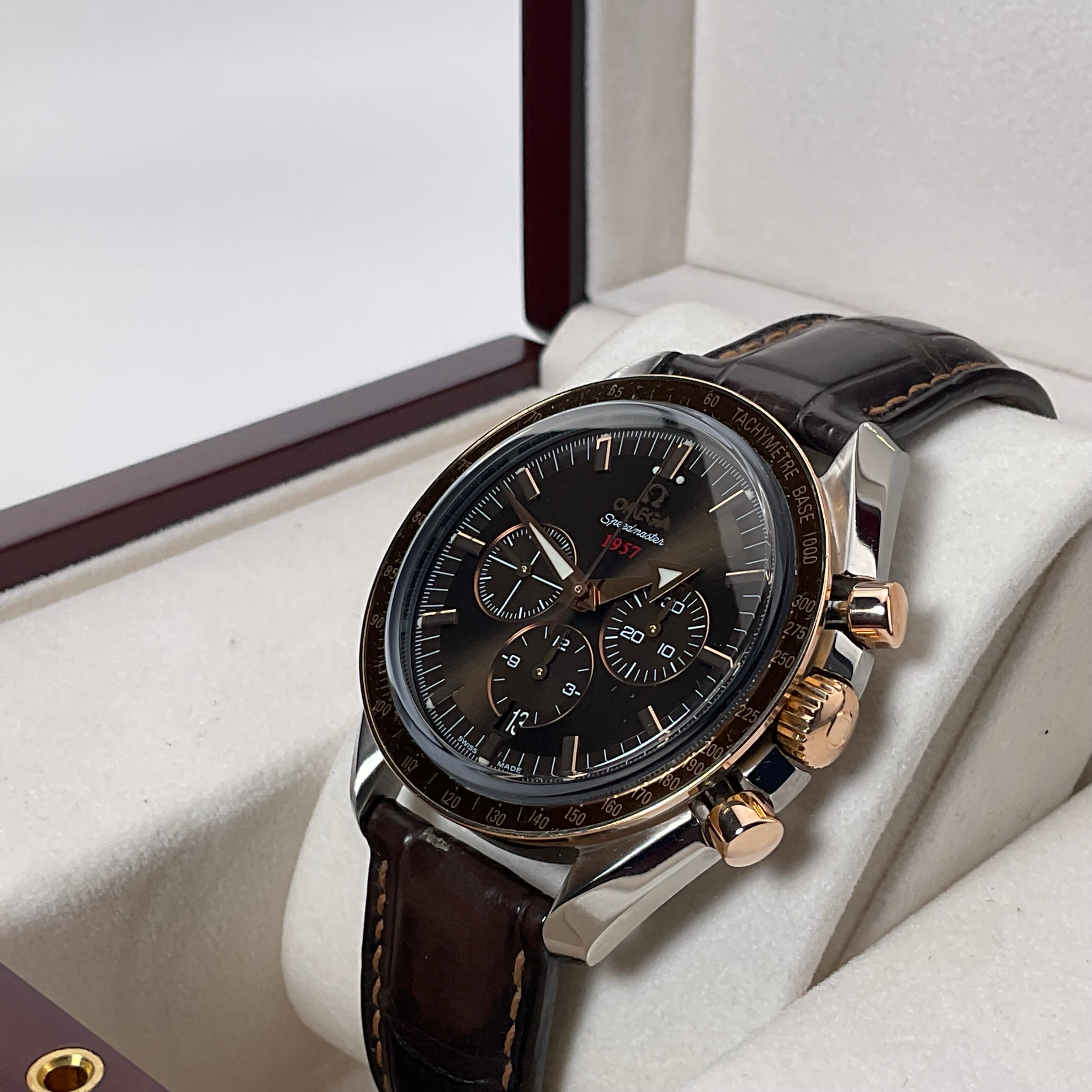 Omega Speedmaster Broad Arrow |321.93.42.50.13.001 | 2008 | full set
