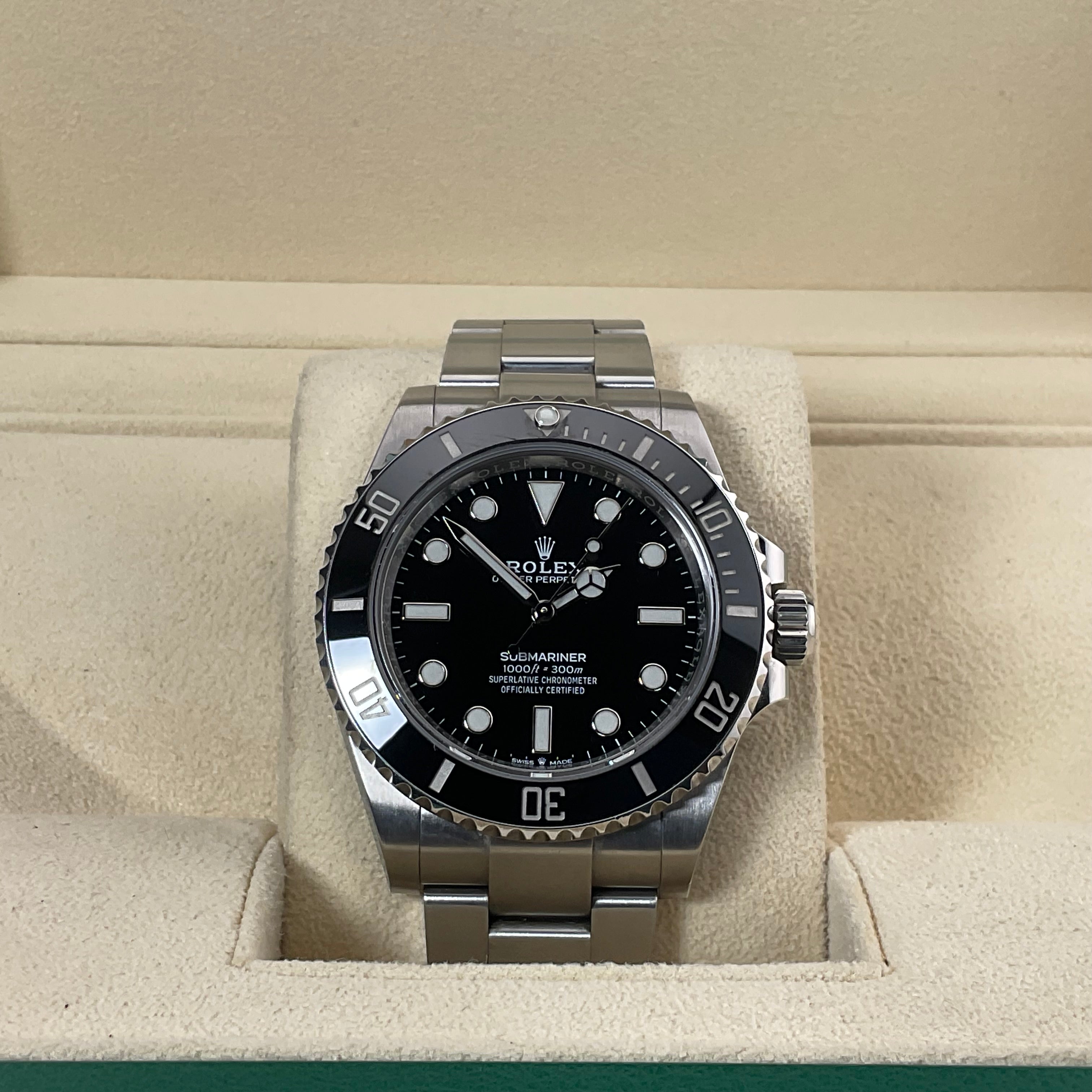 Rolex Submariner No Date | 124060 | 2022 | Full Set