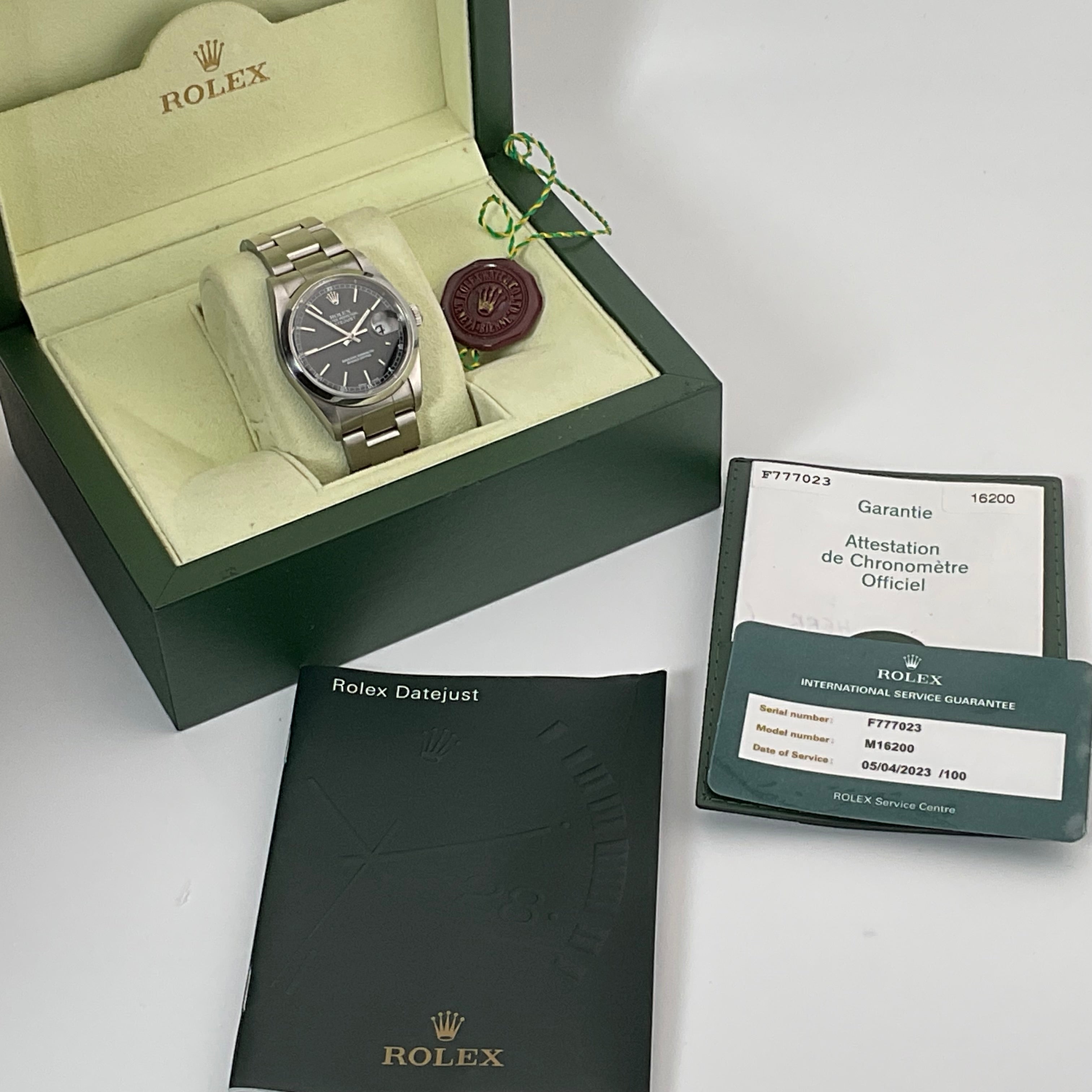 Rolex Datejust 36 | 16200 | schwarz | 2005 | Full set + Rolex Service 2023