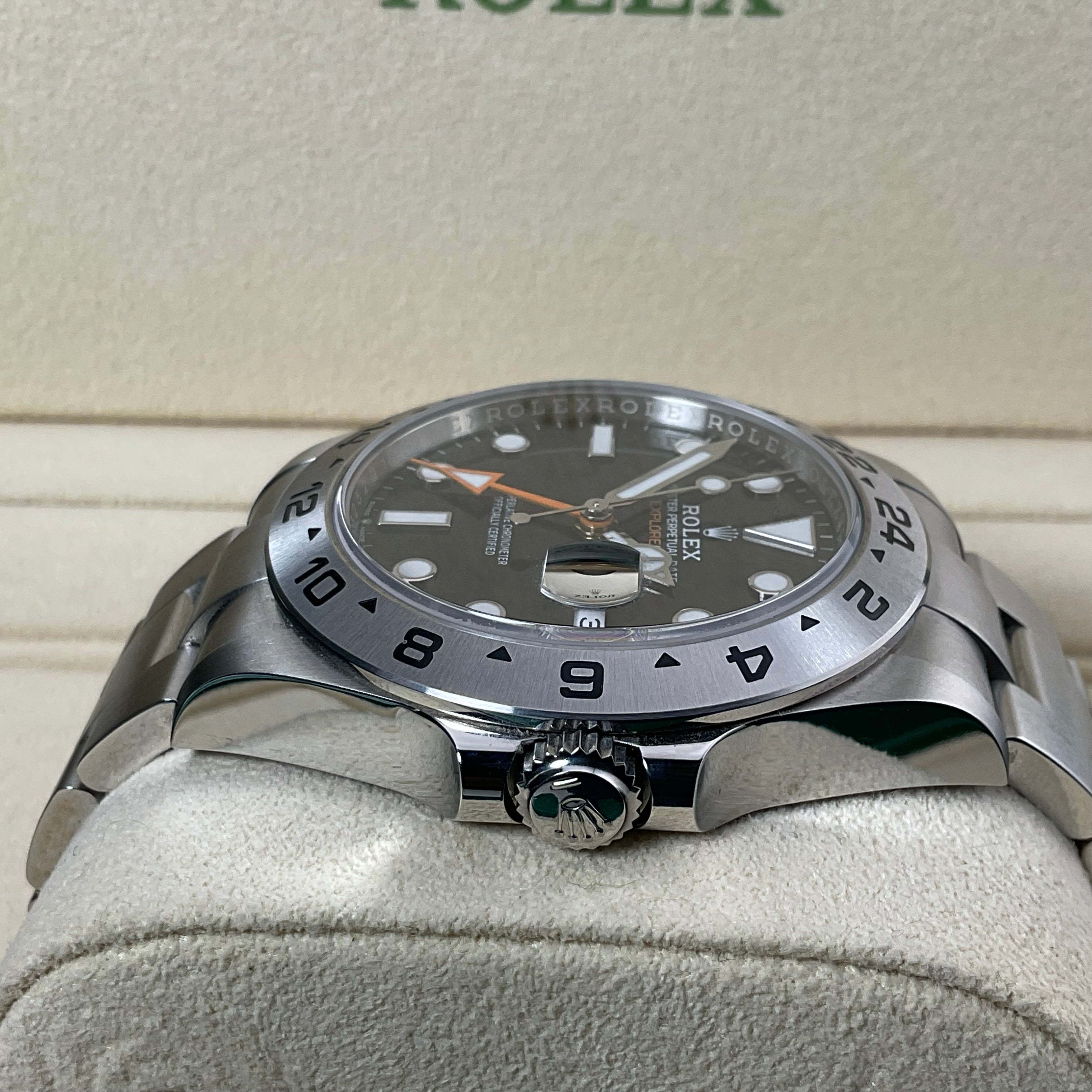 Rolex Explorer II | 226570 schwarz | 2022 | full set