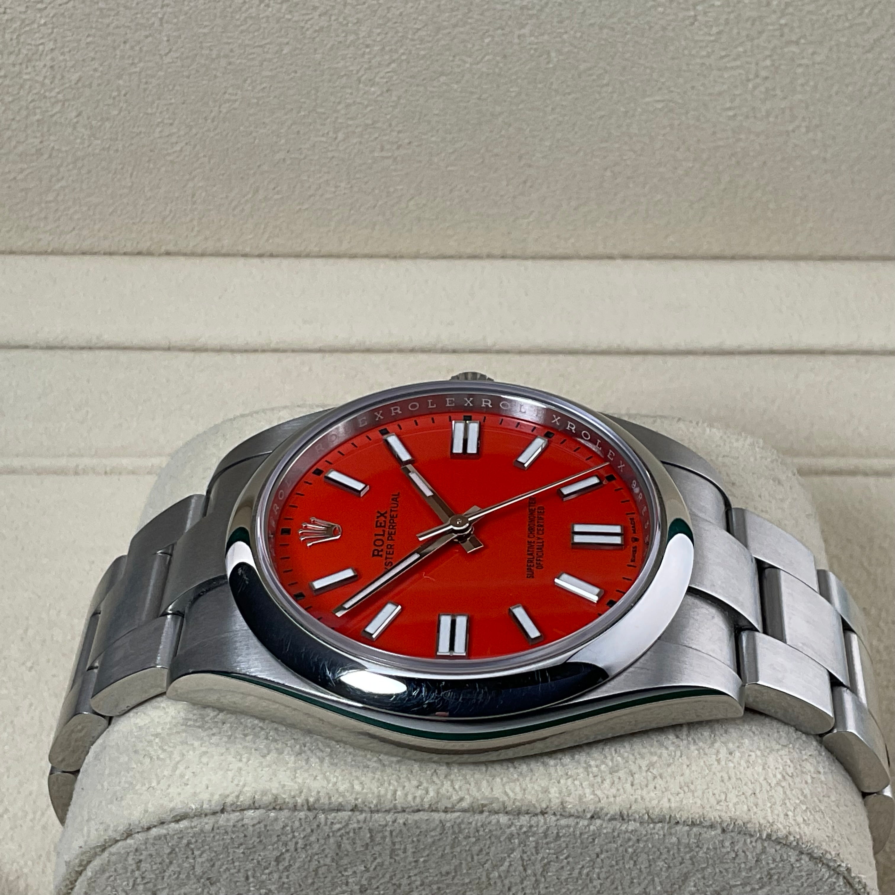 Rolex Oyster Perpetual 41 | 124300 coral | 2022 | full set