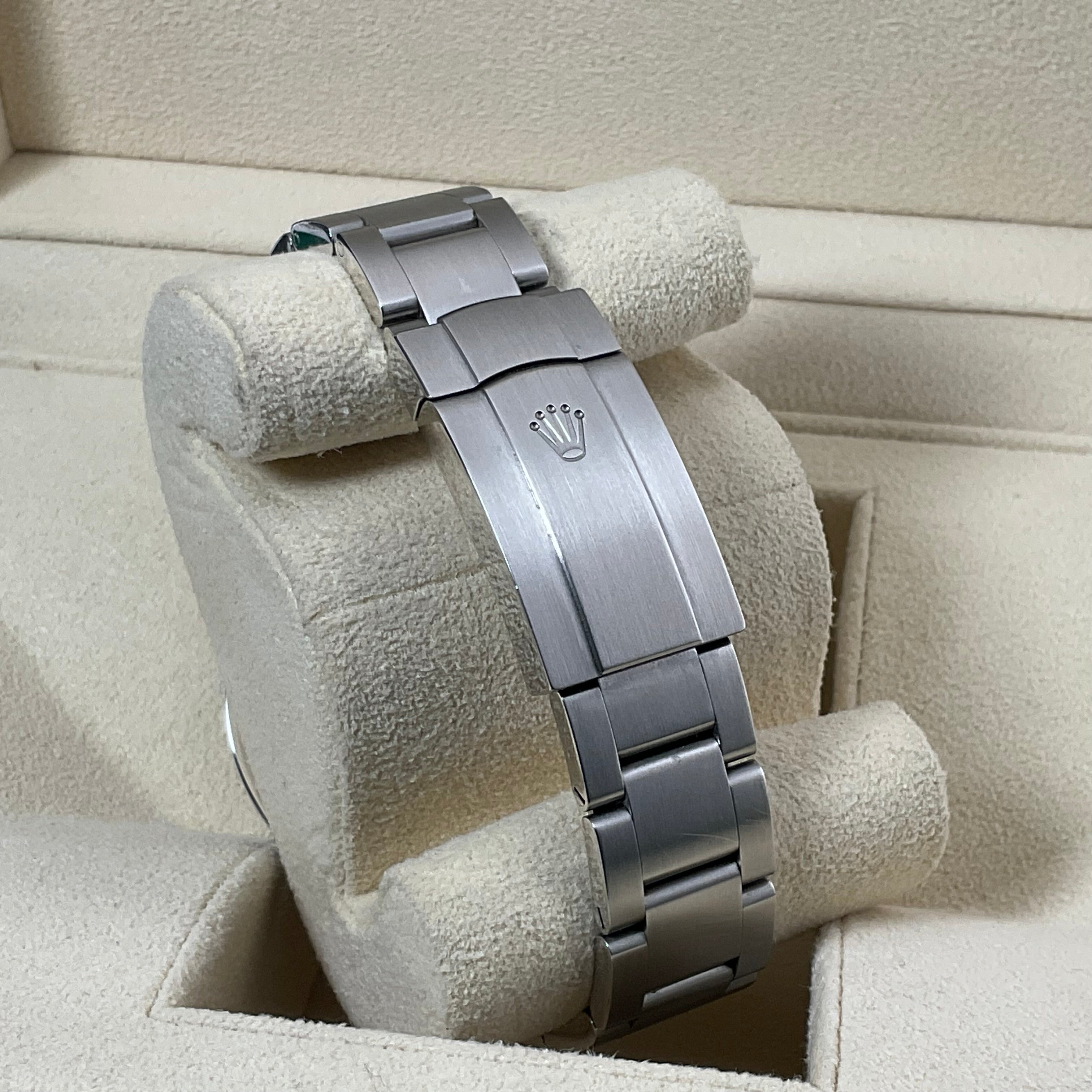Rolex Oyster Perpetual 41 | 124300 coral | 2022 | full set