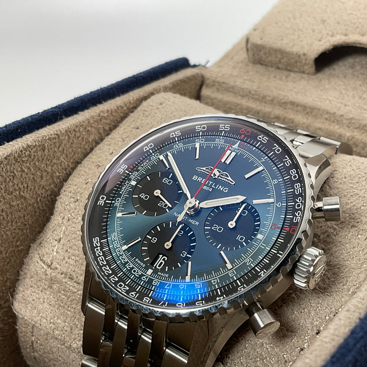 Breitling Navitimer B01 | AB0139 | 2023 | Full Set + Lederband