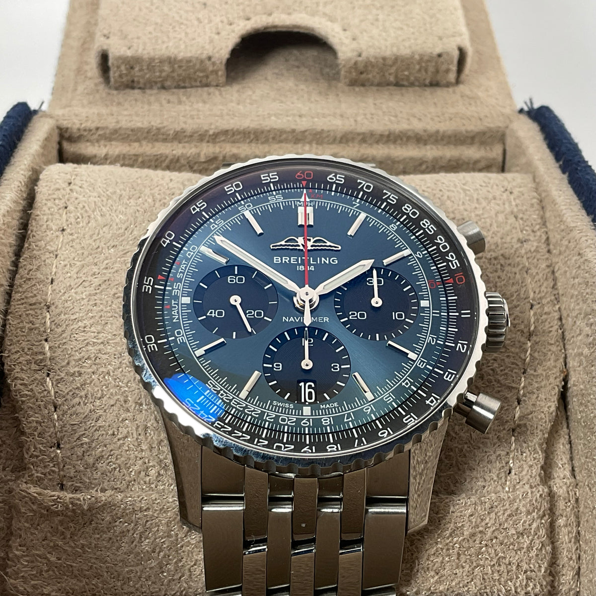 Breitling Navitimer B01 | AB0139 | 2023 | Full Set + Lederband