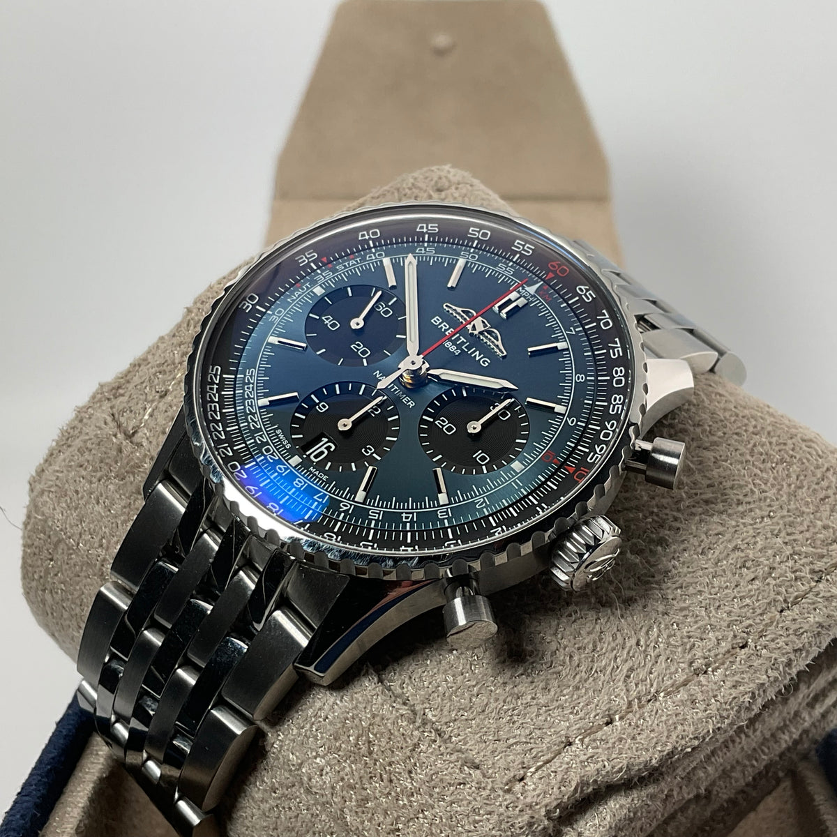 Breitling Navitimer B01 | AB0139 | 2023 | Full Set + Lederband